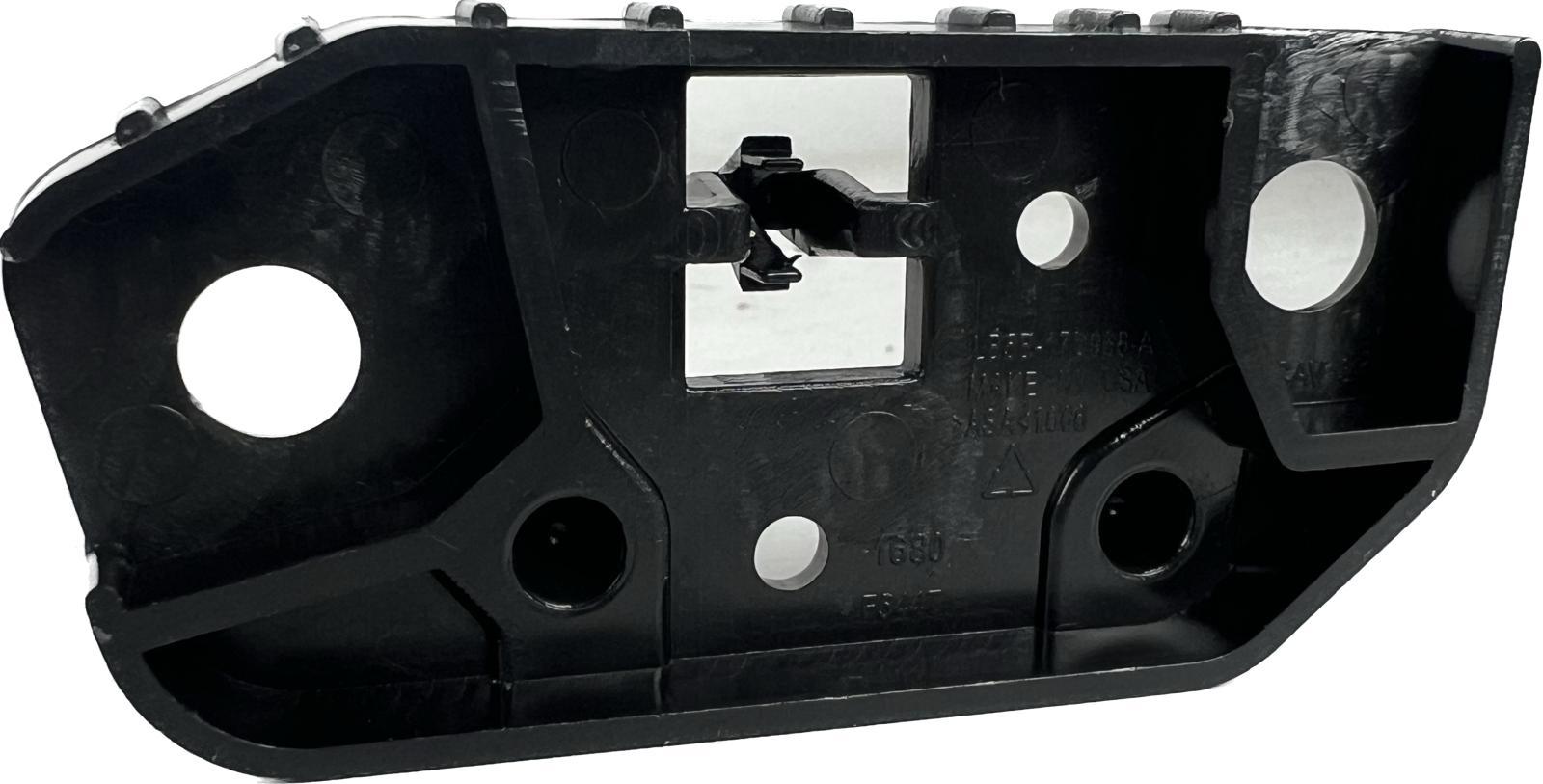 LB5Z-17C947-A - FORD EXPLORER 2020-ПЕРЕДНІЙ ПРАВИЙ БАМПЕР