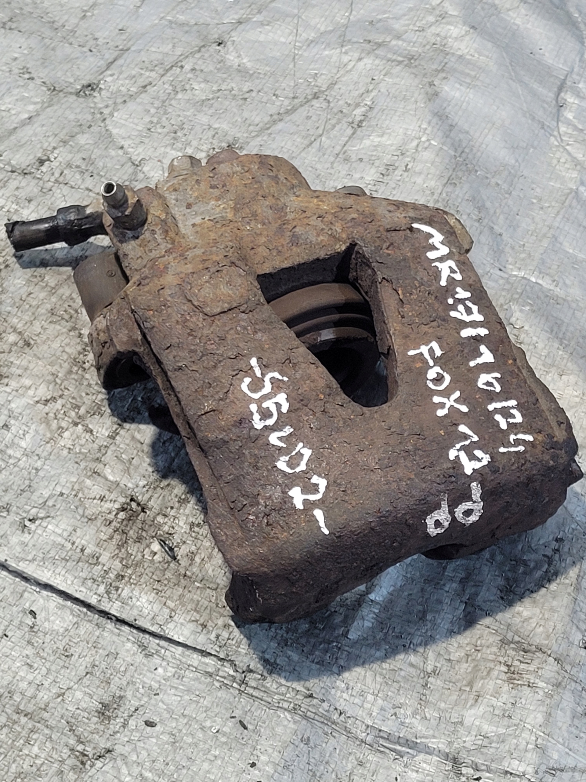 caliper brake right front VOLKSWAGEN FOX 1.2B 05r.