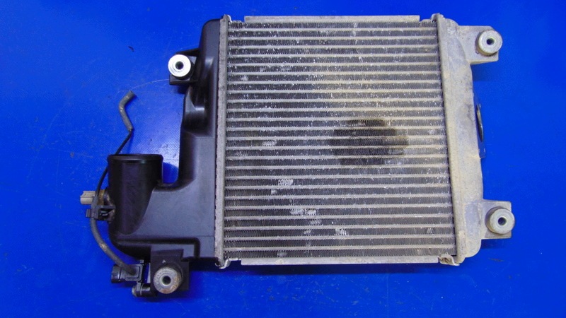chladič vzduchový intercooler 2.5D4D TDI TOYOTA HILUX VII 05-16R