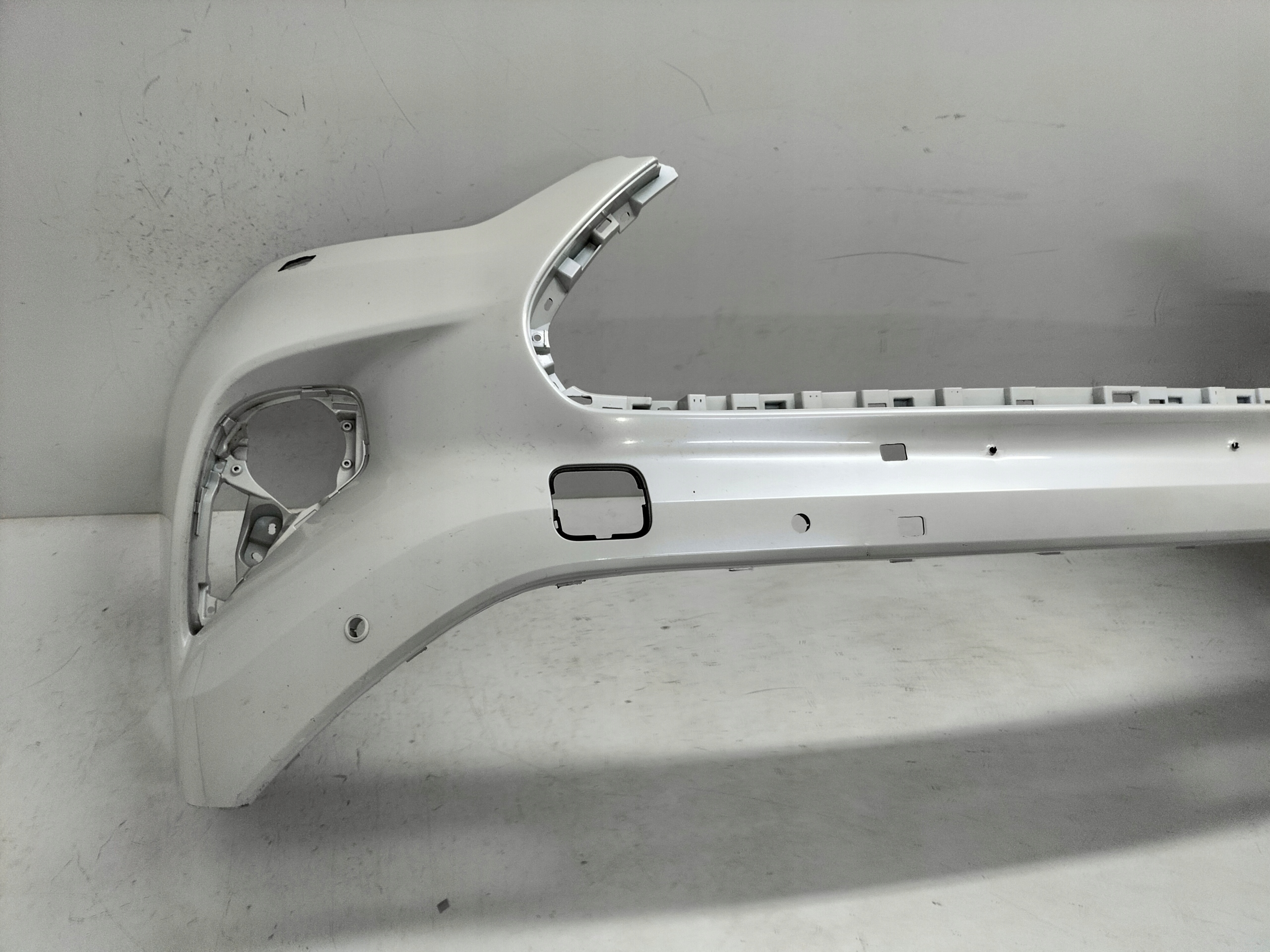 front bumper front TOYOTA HIGHLANDER IV 19