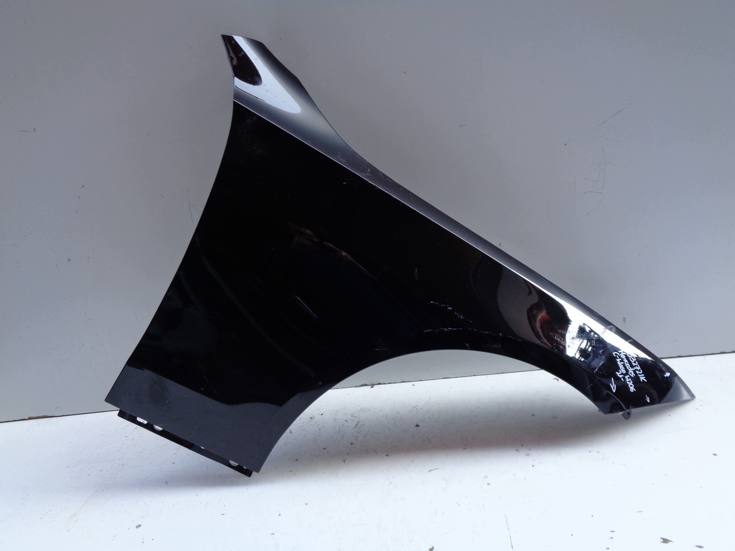 fender right front MERCEDES C-KLASA W206 21- NR 53272