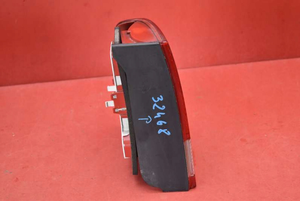 light right rear part rear 3B5945096F VW PASSAT B5 sedan 96-00
