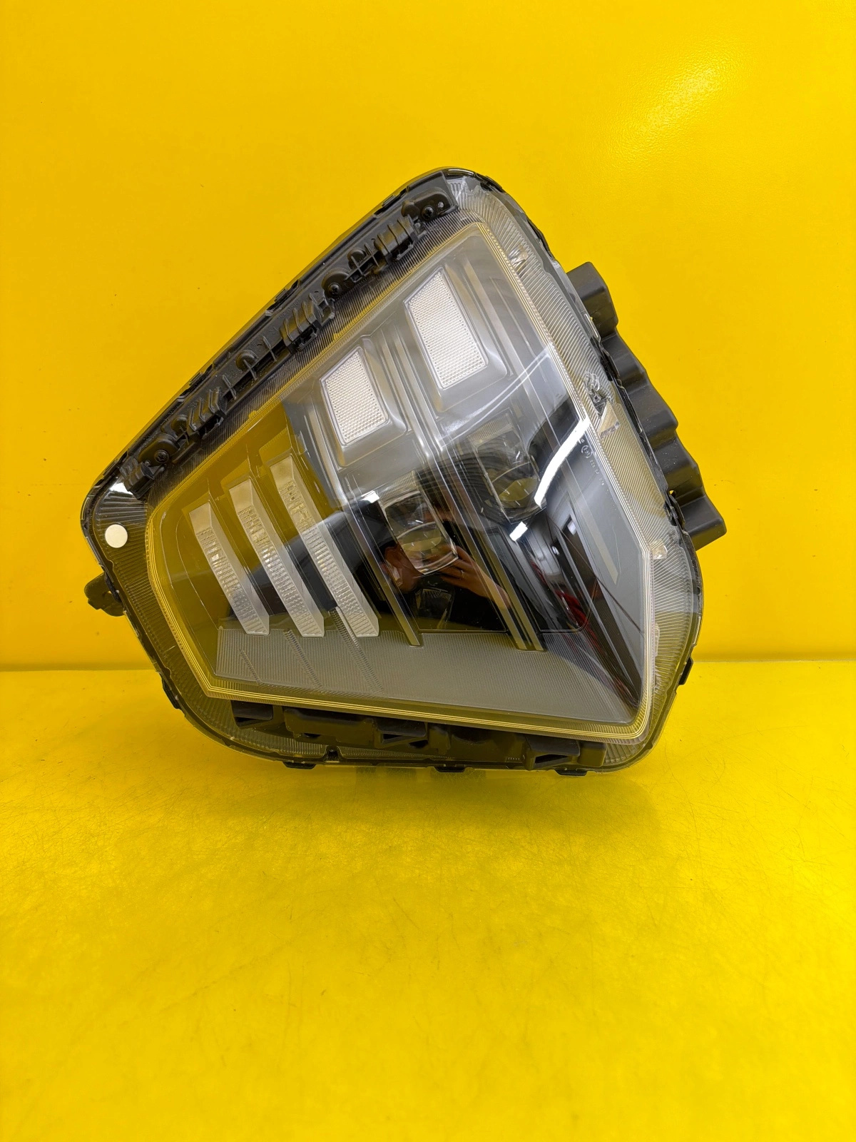 light right Hyundai Kona II 2023- Full Led 92102BE100