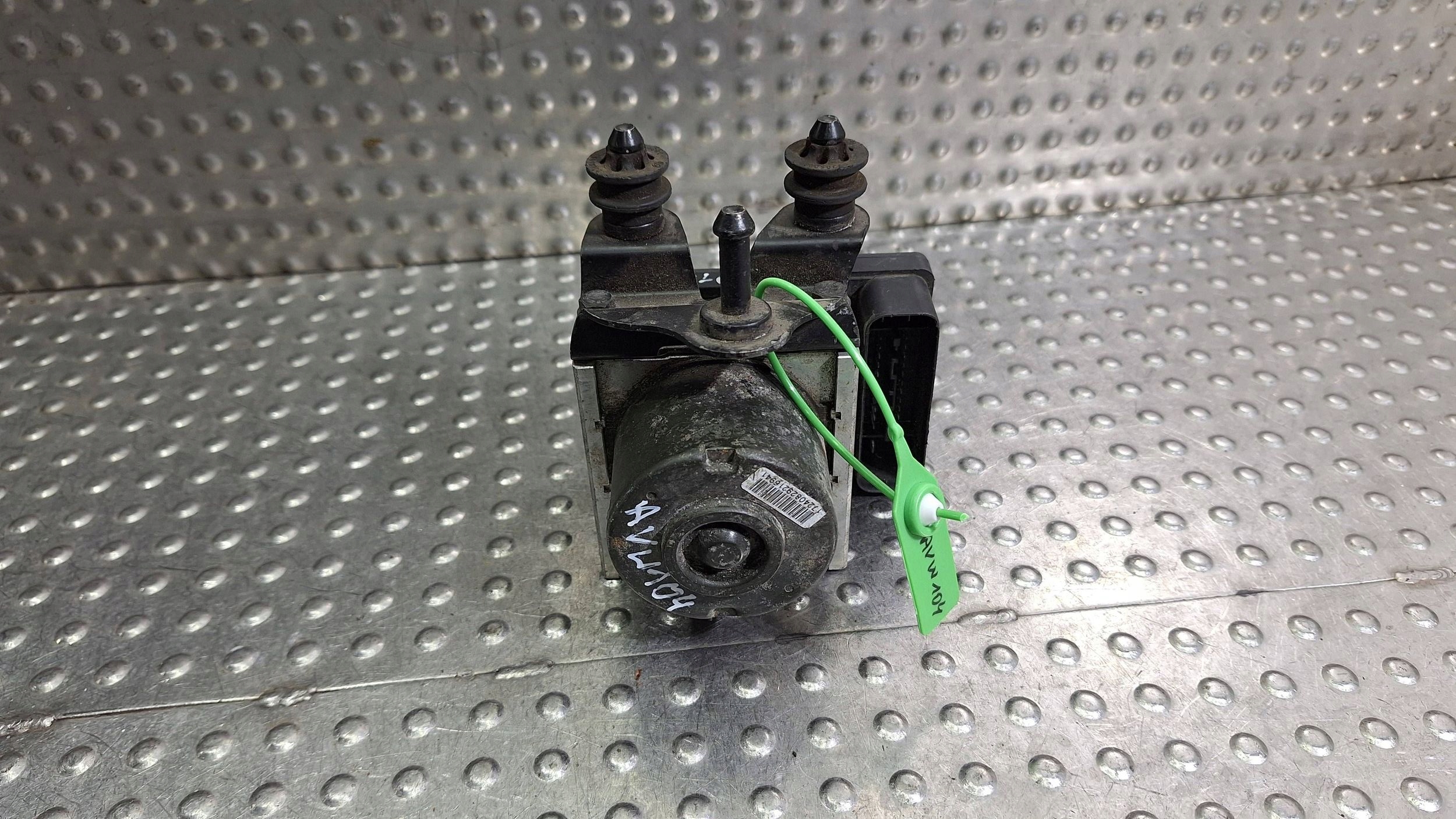 pump control unit ABS 1K0907379N 1K0614117F A3 8P GOLF V LEON II OCTAVIA II