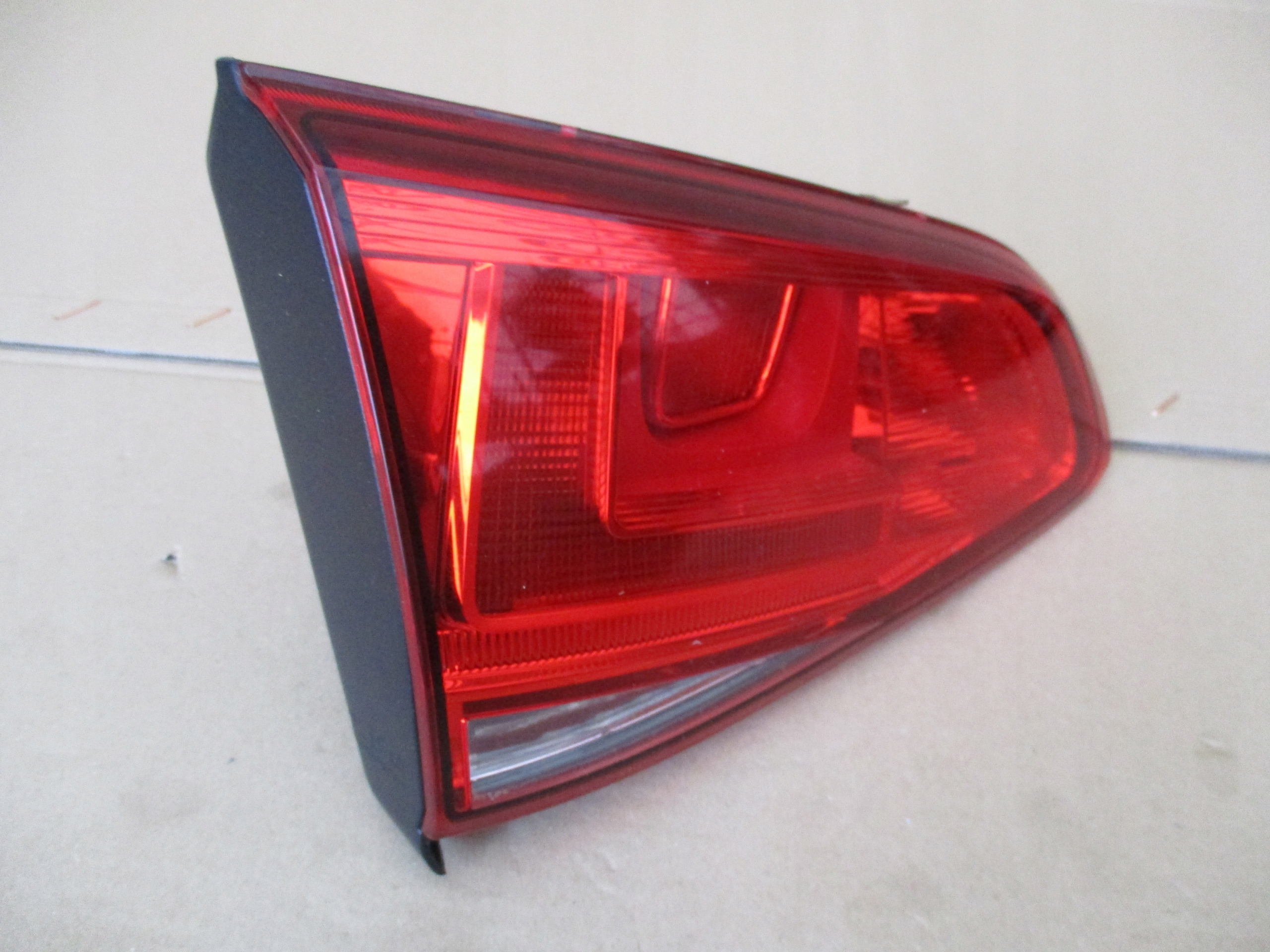 light left rear part to the bonnet VW Golf VII 7 5G0945093AC