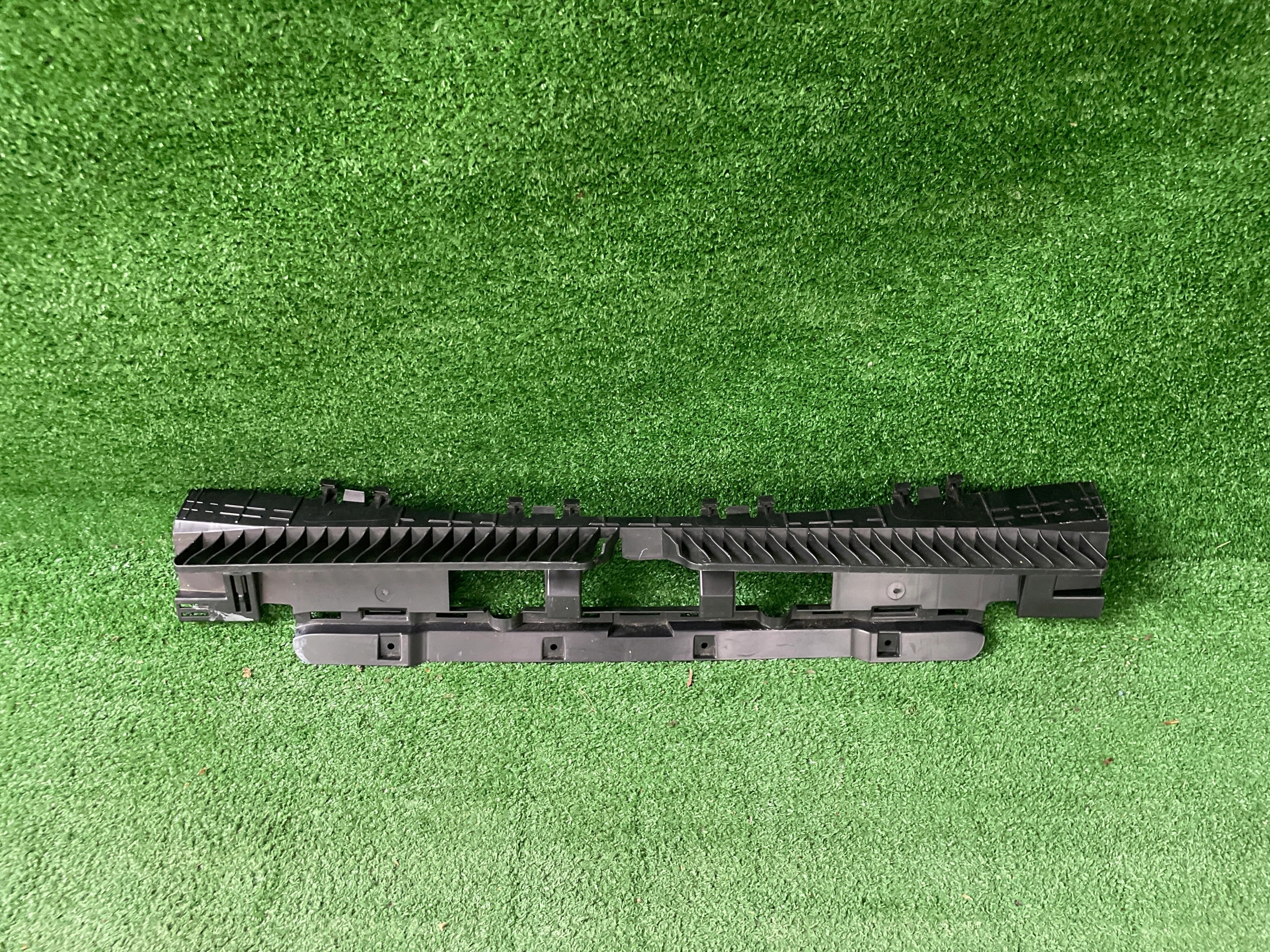 POLESTAR 2 wall support of the rear support 31663654