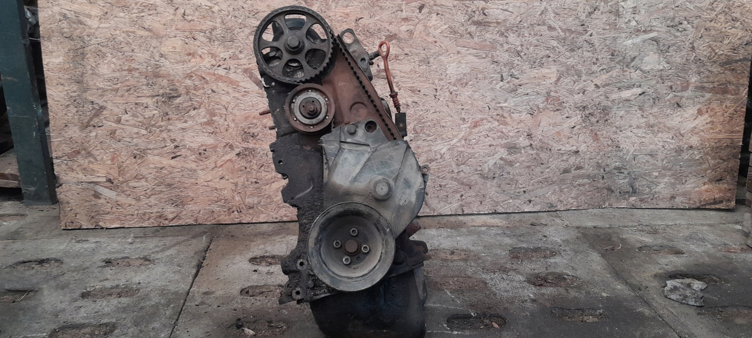 engine pillar AUDI 80 B3 B4 1.8 8V SYMBOL NE GDANSK