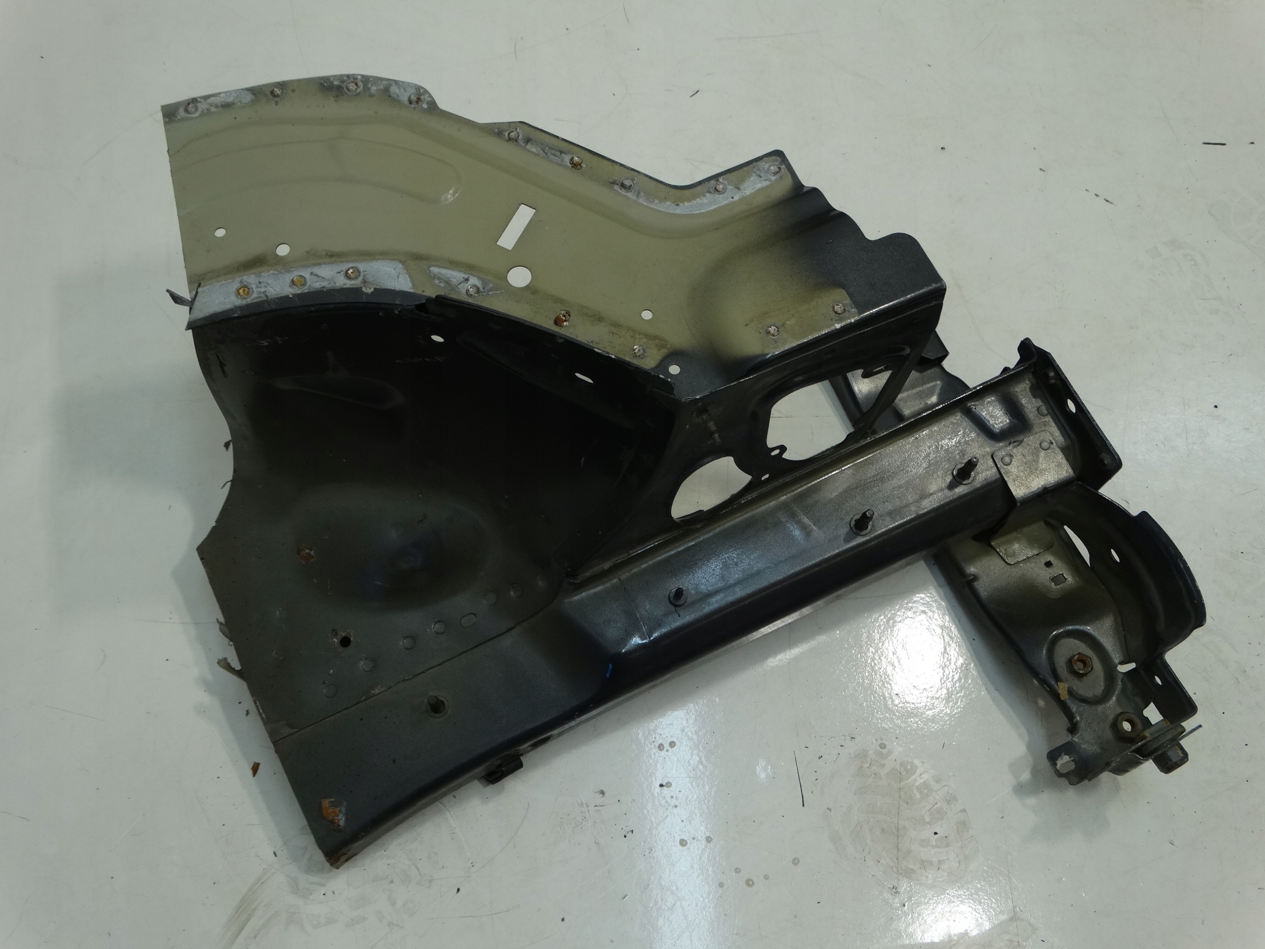 quarter right front CITROEN JUMPY II FIAT SCUDO II 031235D00