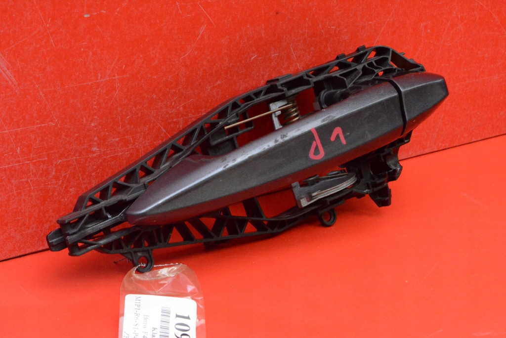 handle left front front B39 7401209 BMW F46 GRAN TOURER 18-21