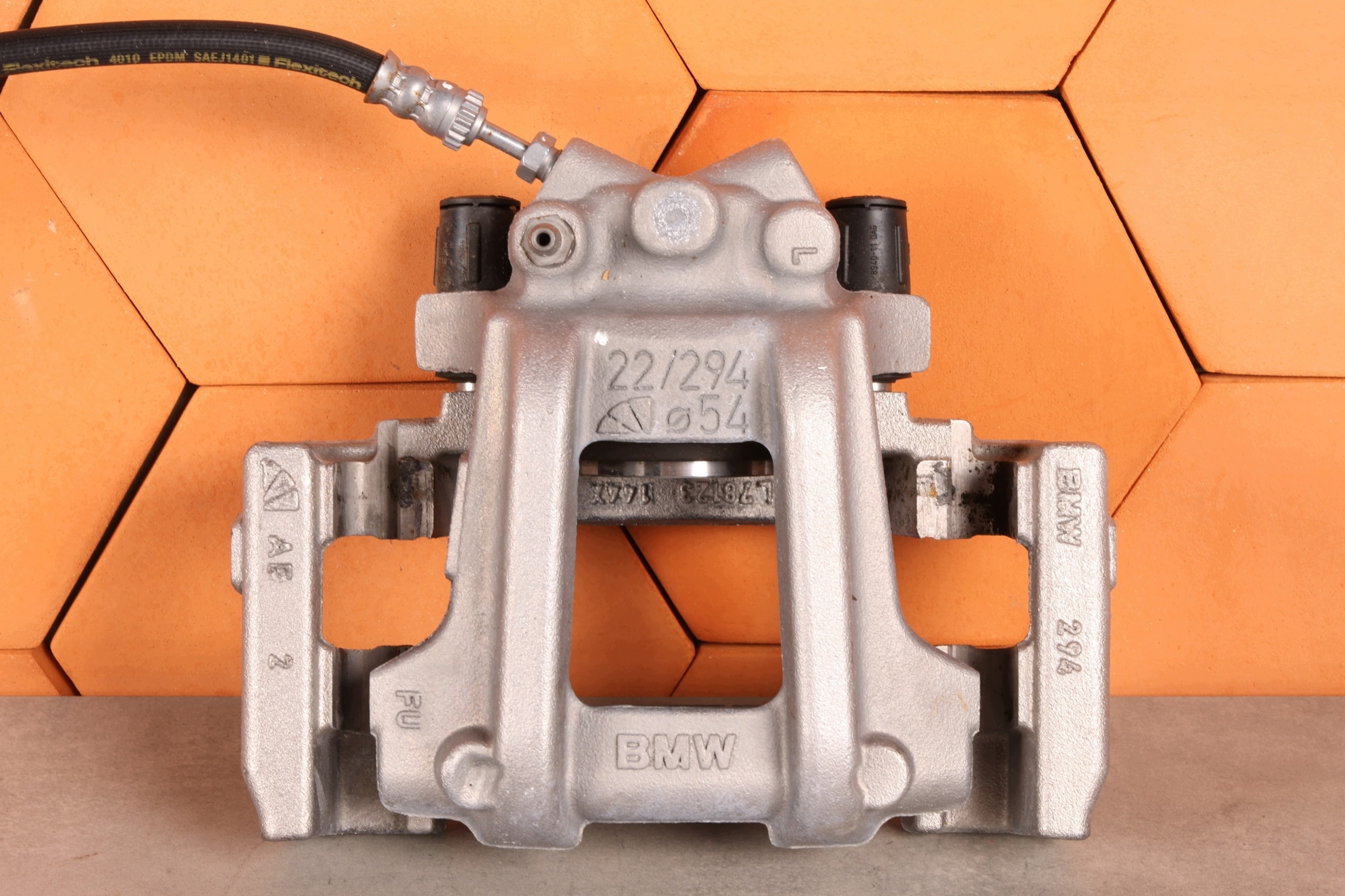 BMW 2' G42 3' G20 G21 caliper brake left front front 54/294/22 6875131