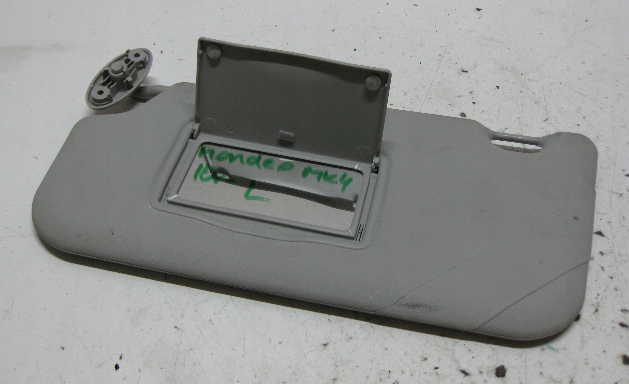 FORD MONDEO MK4 2.0 TDCI 10R cover PRZECIWSLONECZNA left