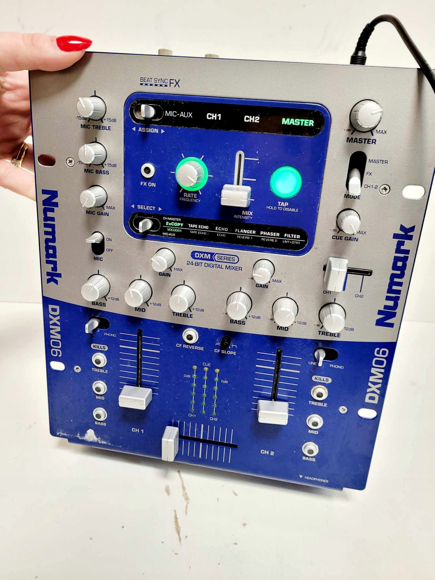 Numark DJミキサー DXM06 DXM06 | Numark