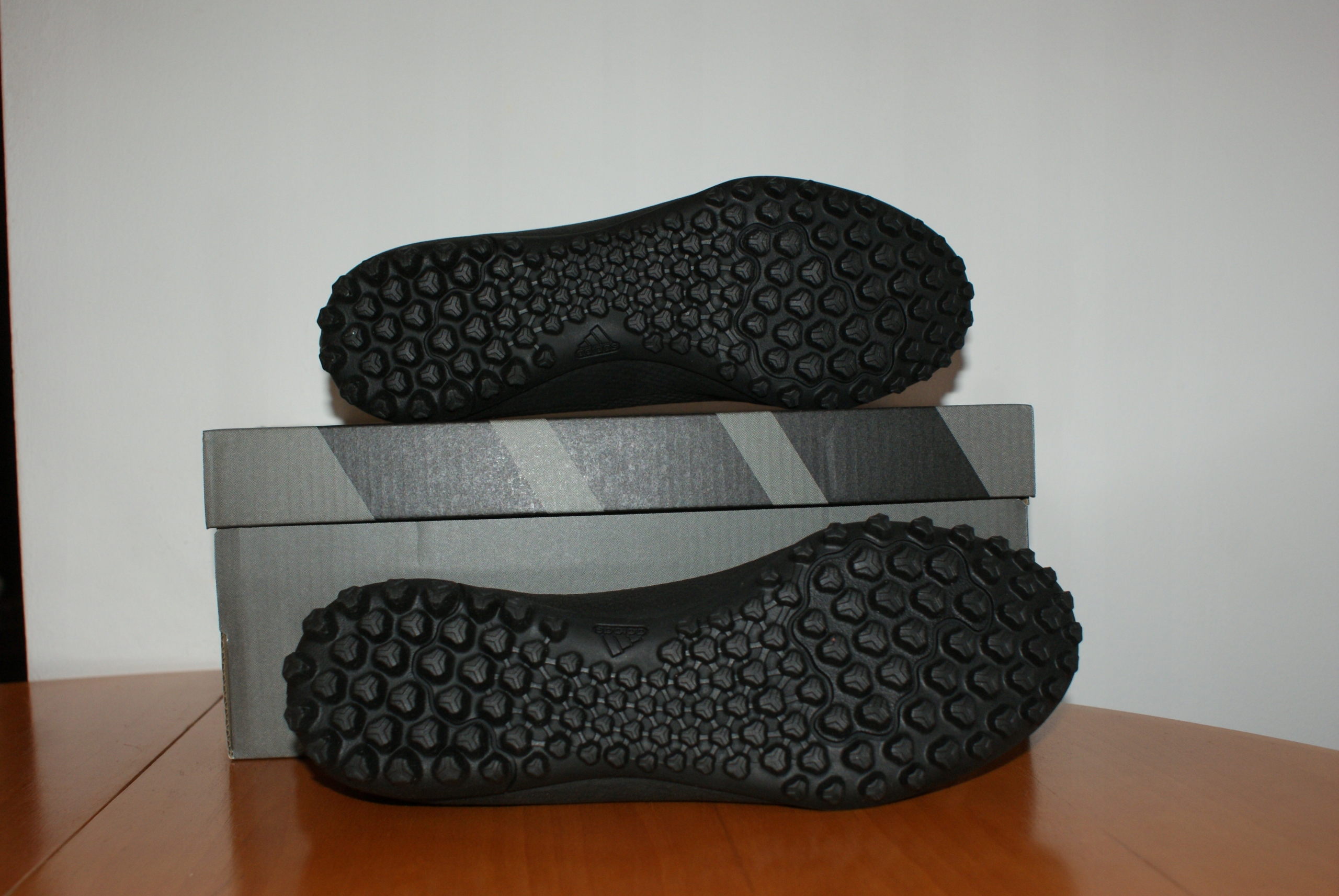 BUTY PIŁKARSKIE ADIDAS X SPEEDPORTAL.4 TF 40 2/3 GW8506 Marka adidas