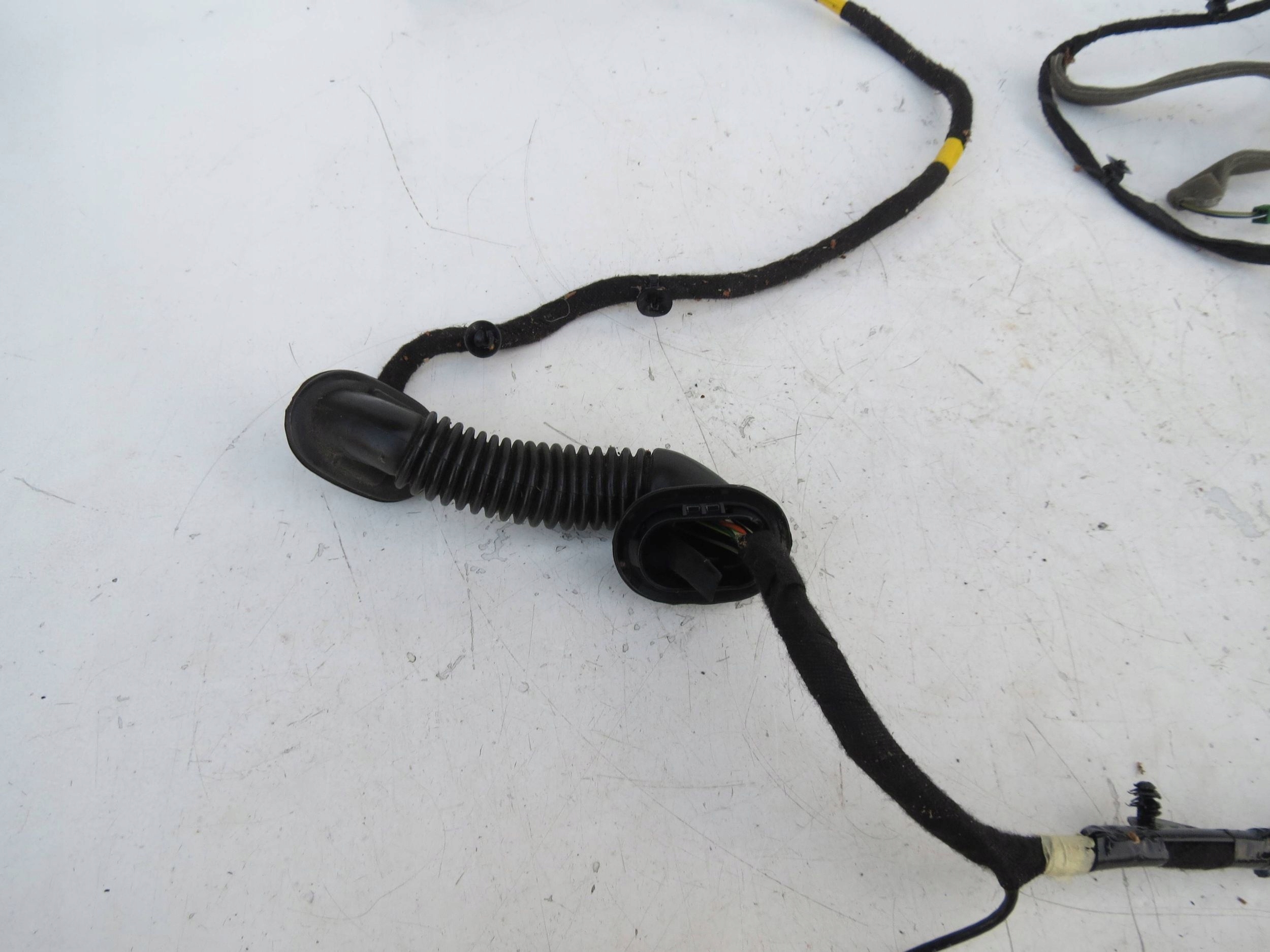 Câblage Câblage Arrière du capot VOLVO XC90 31860914