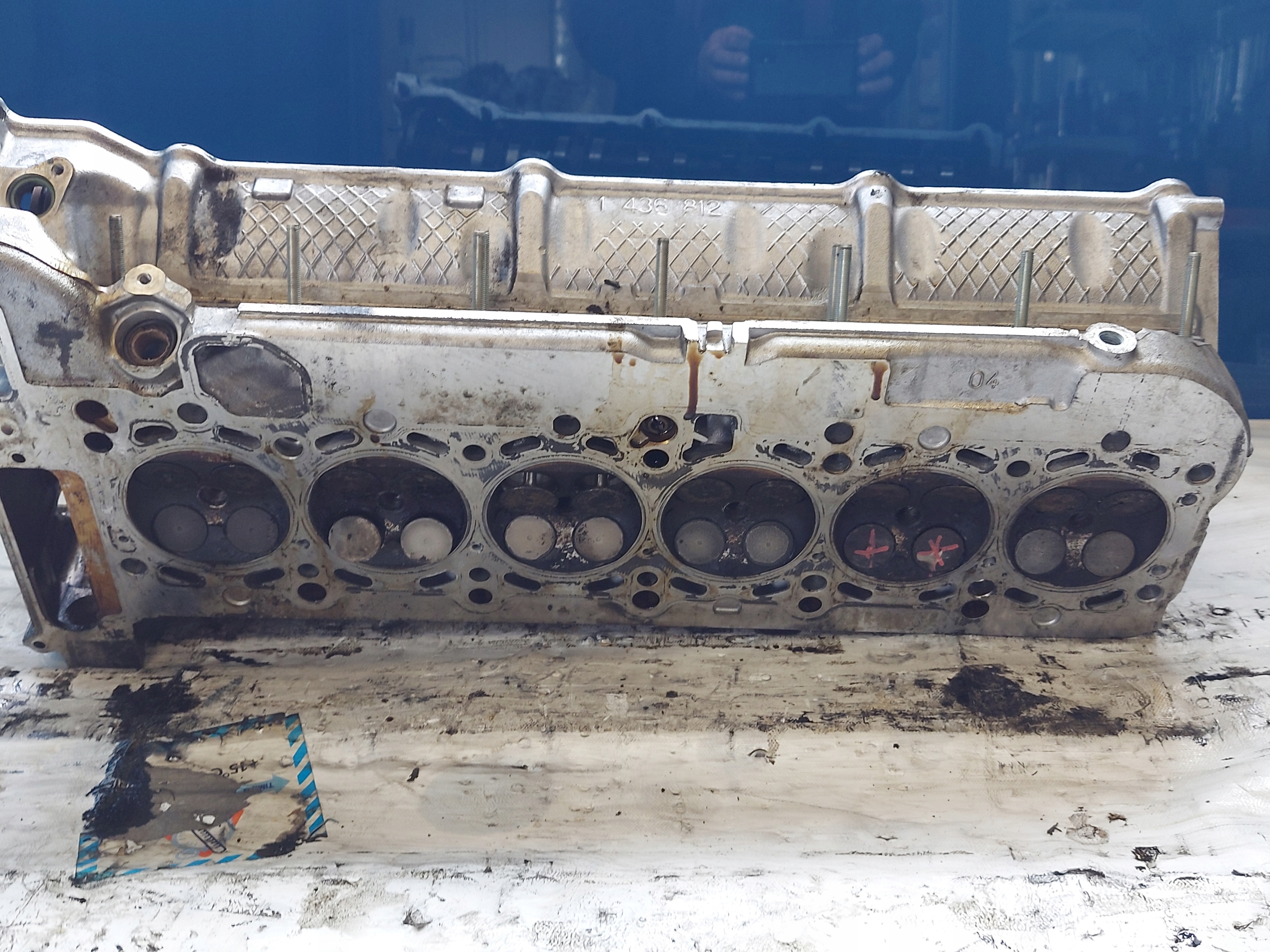 head. BMW E39 2.2 R6 1436812