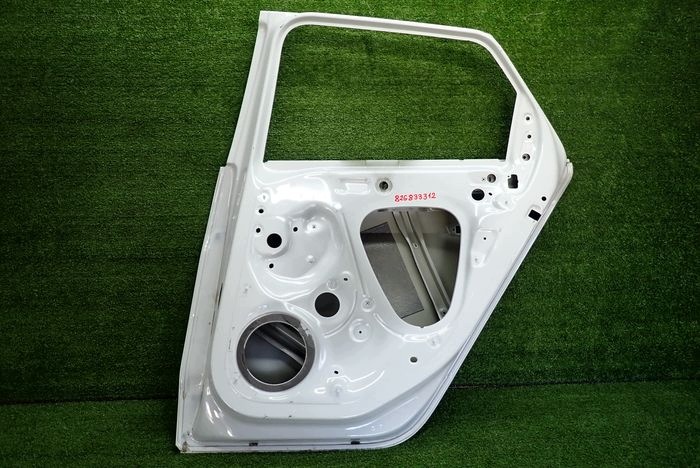 AUDI A1 82A door right rear. rear part