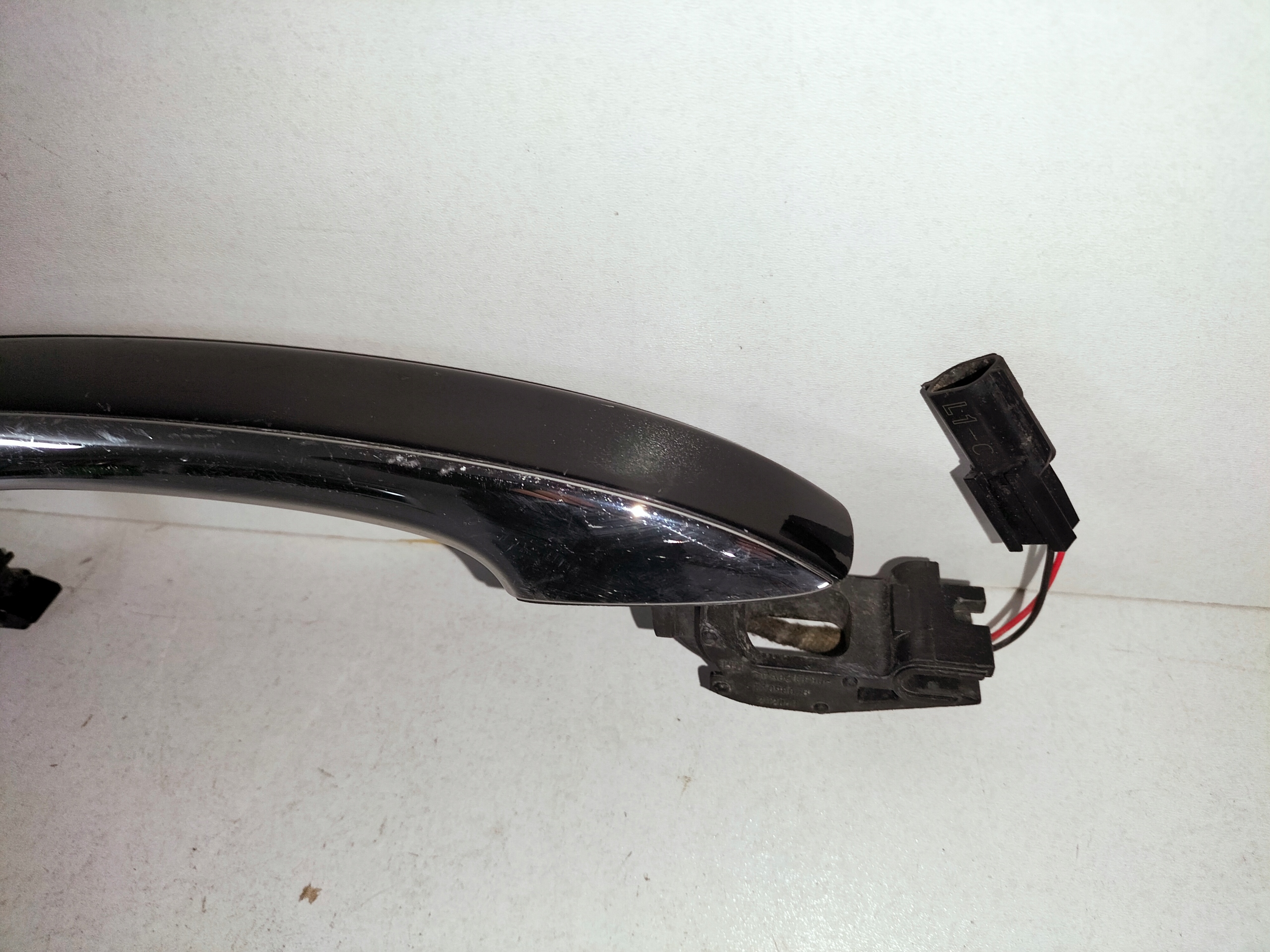 handle door rear part left RENAULT MEGANE 4 IV 16
