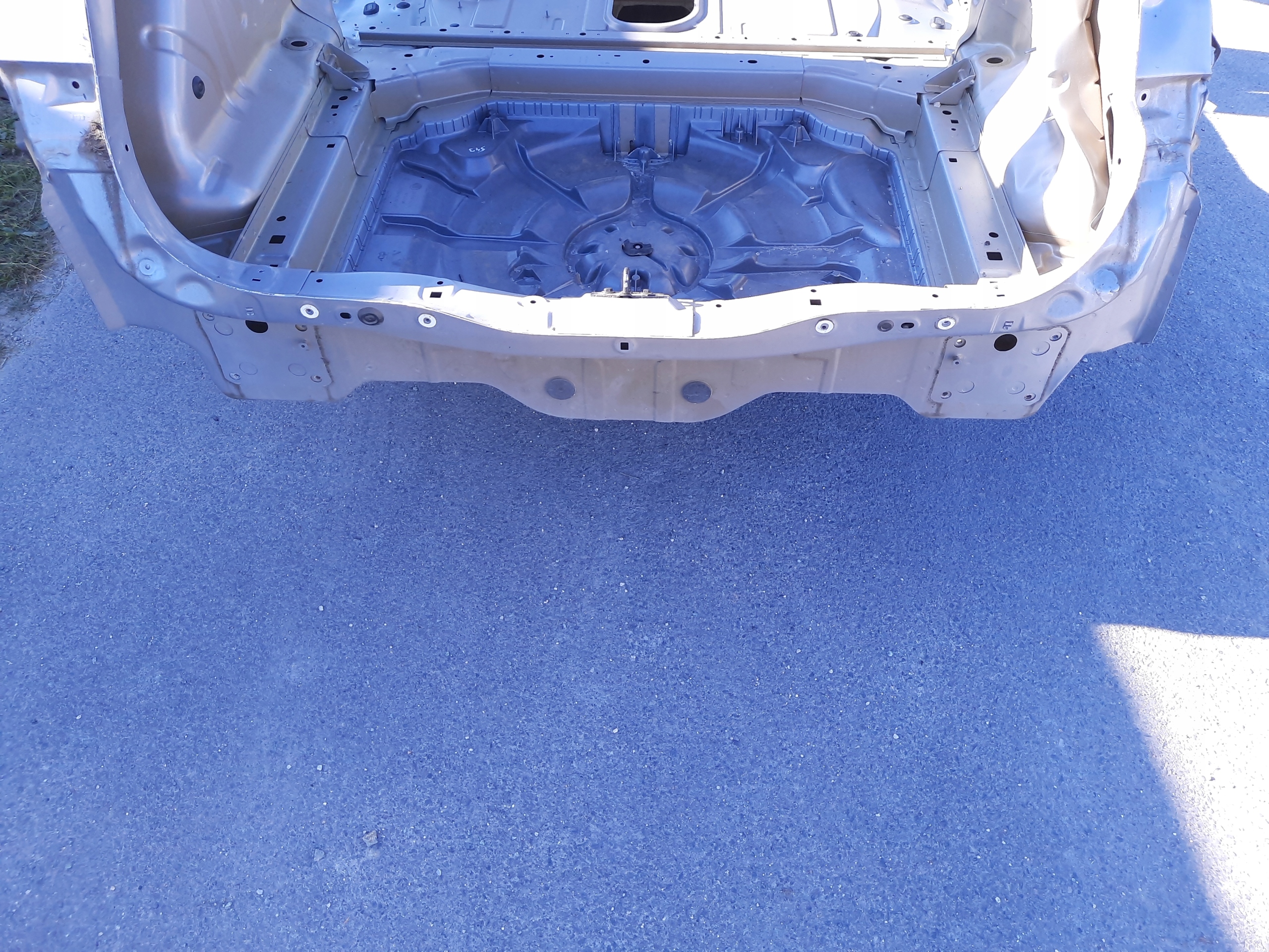 Citroen C4 PICASSO II WANNA PAS TYŁ KRÓTKI KCA 17r.