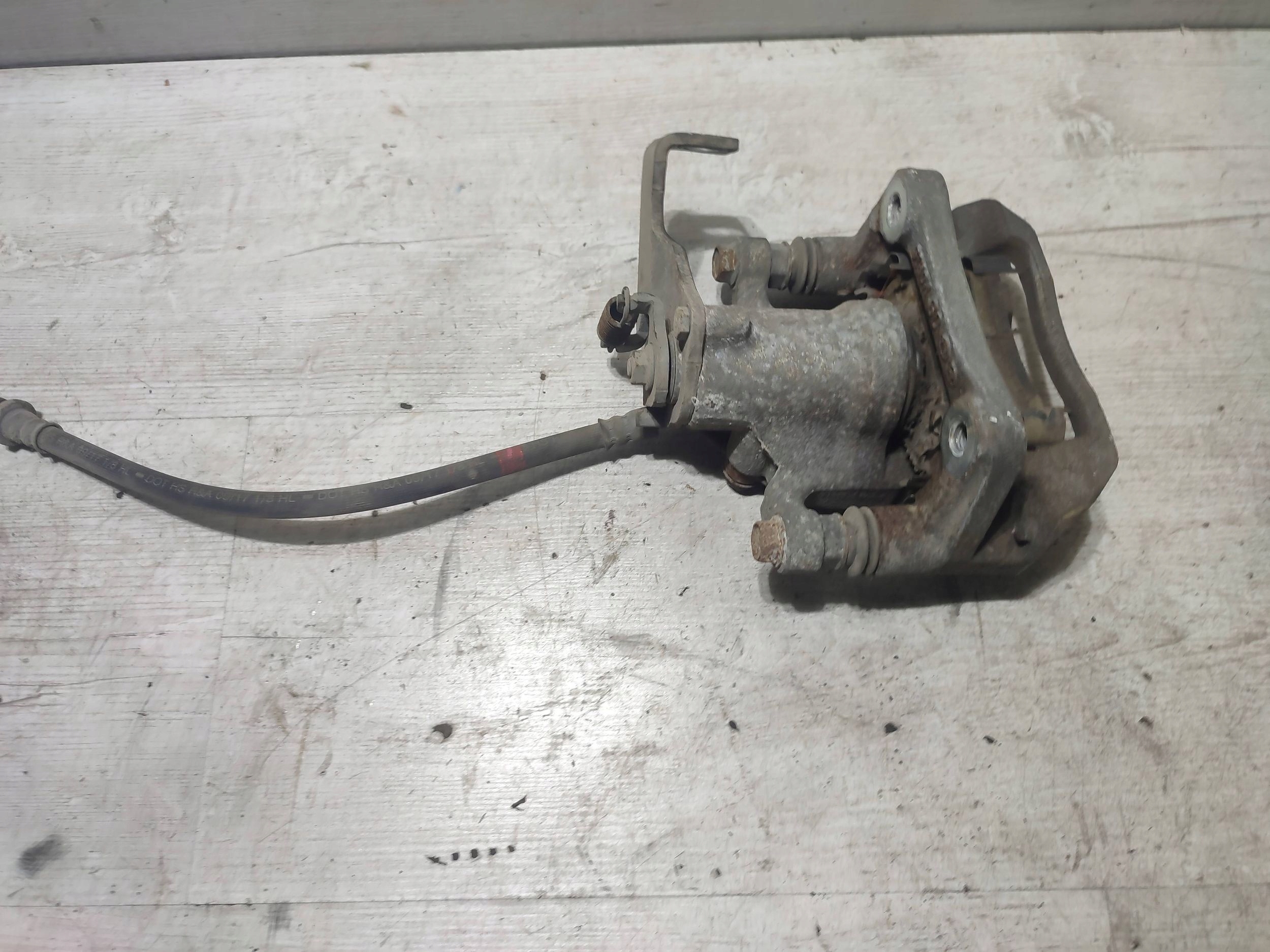 Hyundai Kona and 2018 rear part side left caliper