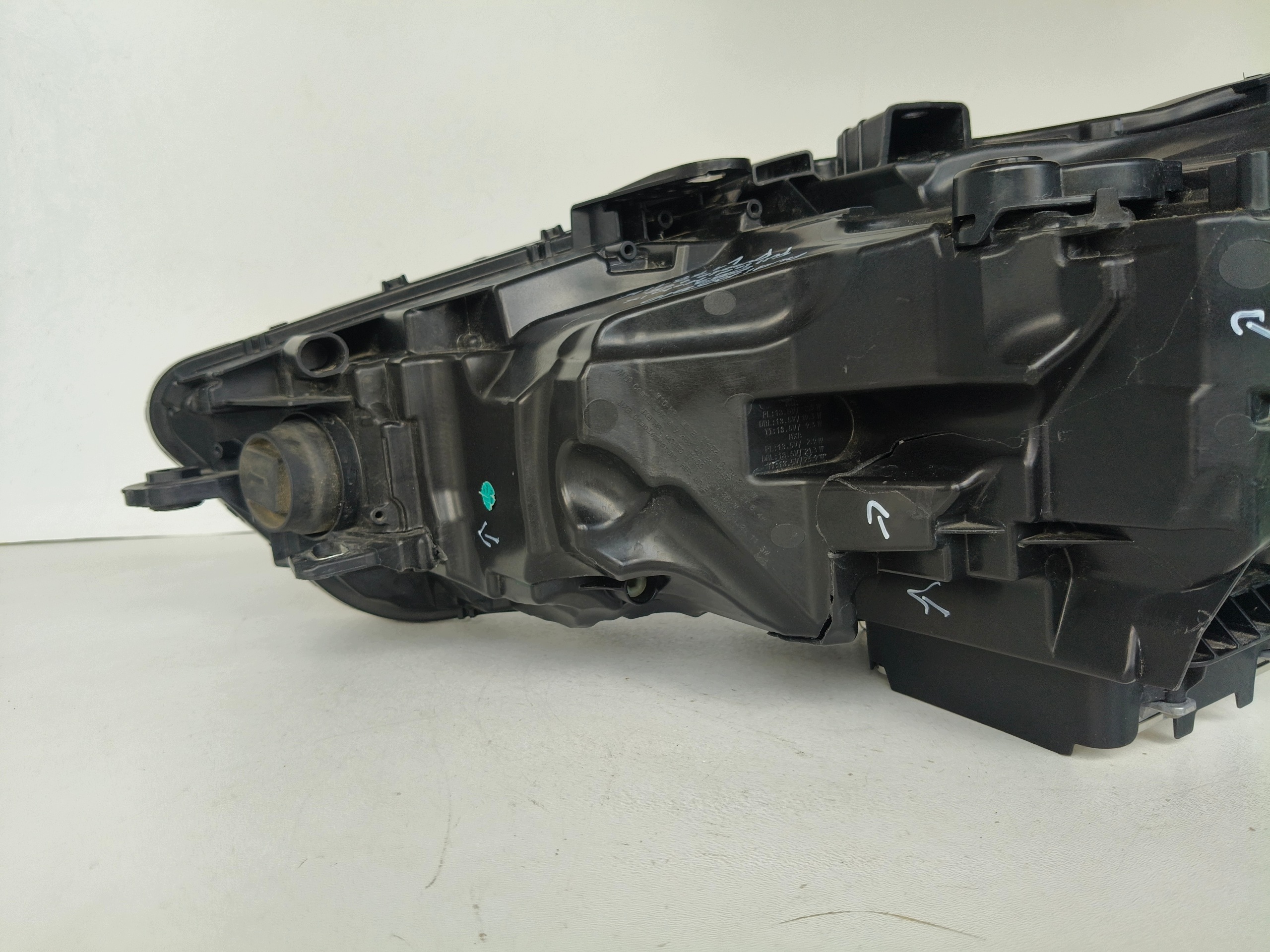 light right REFLEKTOR AUDI A5 B10 8B3 24- FULL LED MATRIX