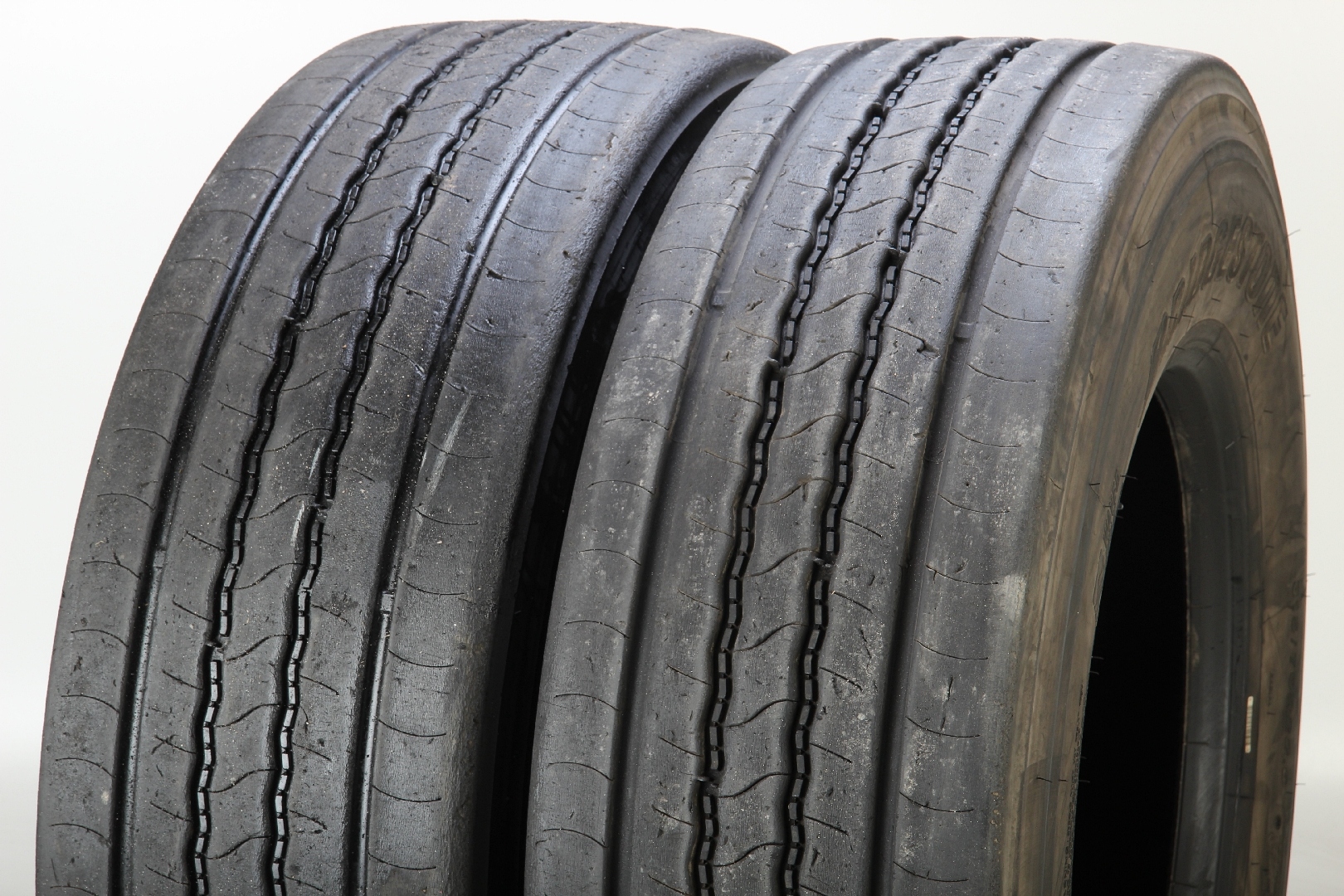 315 / 70R22,5 Bridgestone R-Steer 001 (TP436A)