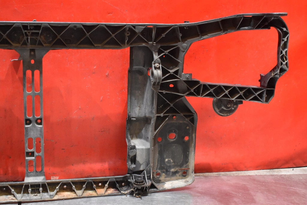 support panel for radiators pillar HYUNDAI TUCSON 1 and 2.0 CRDI 140 KM 04-10