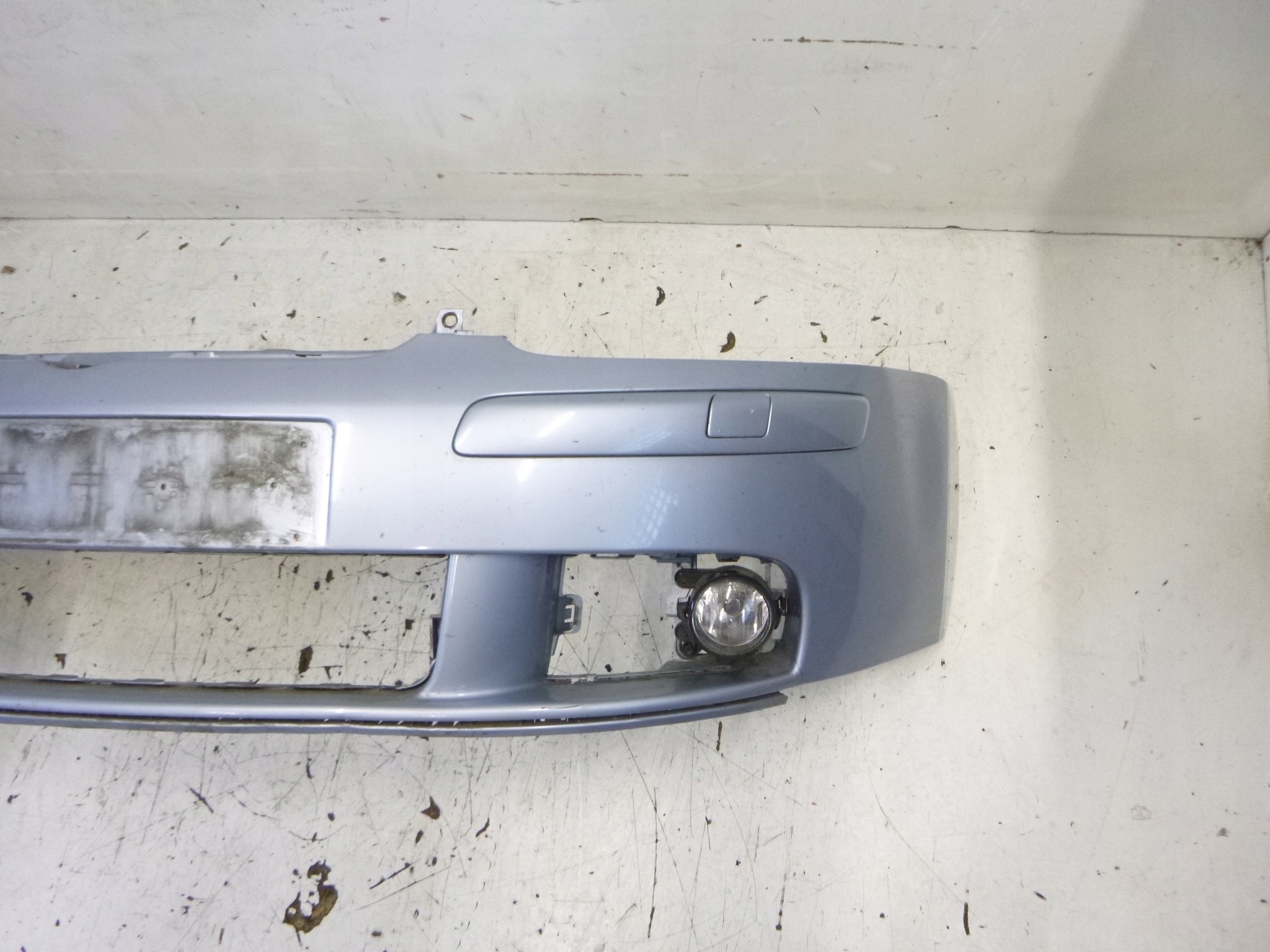 bumper front VW GOLF V 5 2007r. LP5X 1K0807217 original