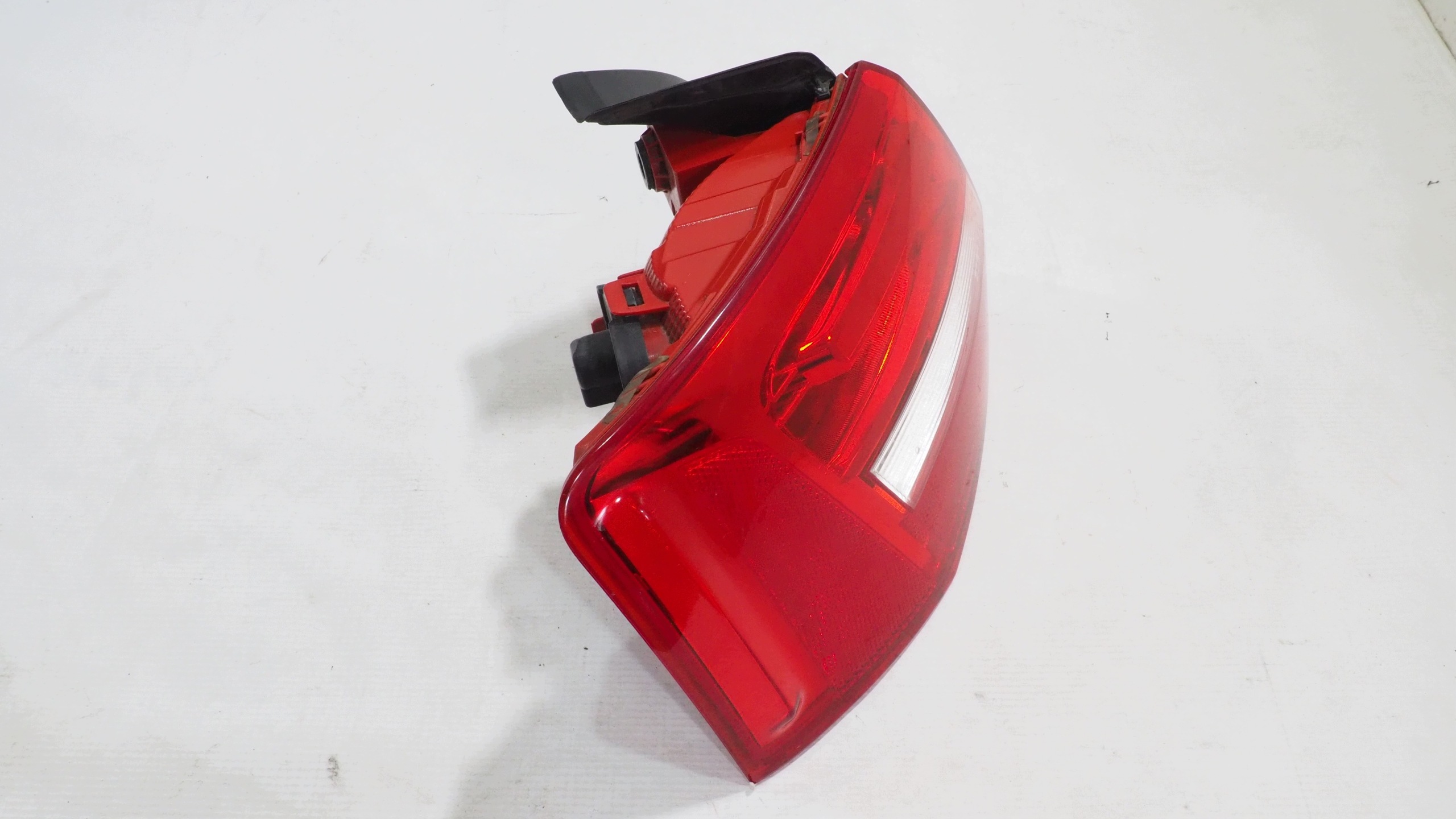 Audi A6 C7 4G sedan light left rear part 4G5945095