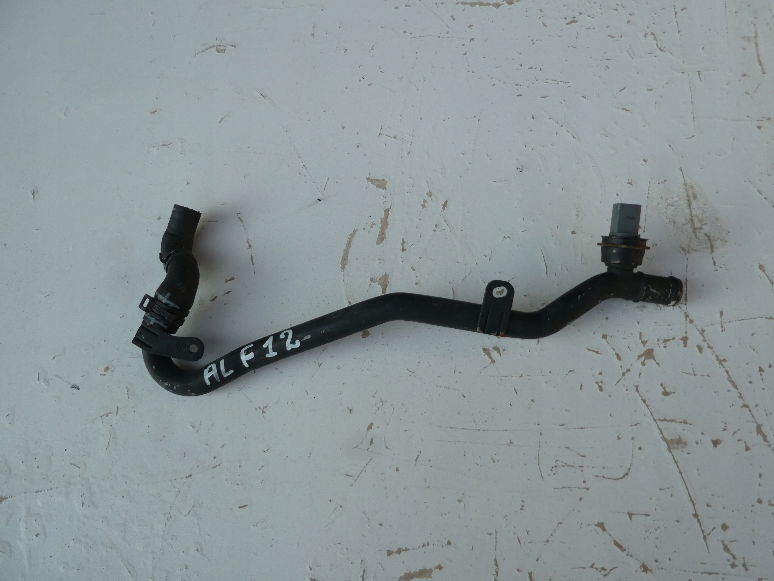 VW AUDI SEAT SKODA CIJEV CRIJEVO VODE 5N0121065