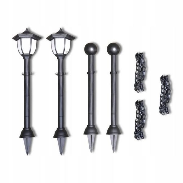 2 lampy solarne, ogrodzenie - 4 słupki, łańcuch. Dekoracja ogrodowa. Kolor szkła mleczne