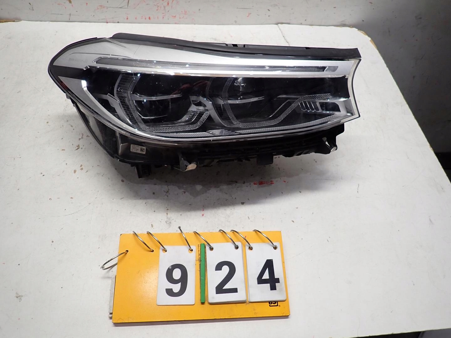 light front front right BMW 6 G32 2018- FULL LED 8497226