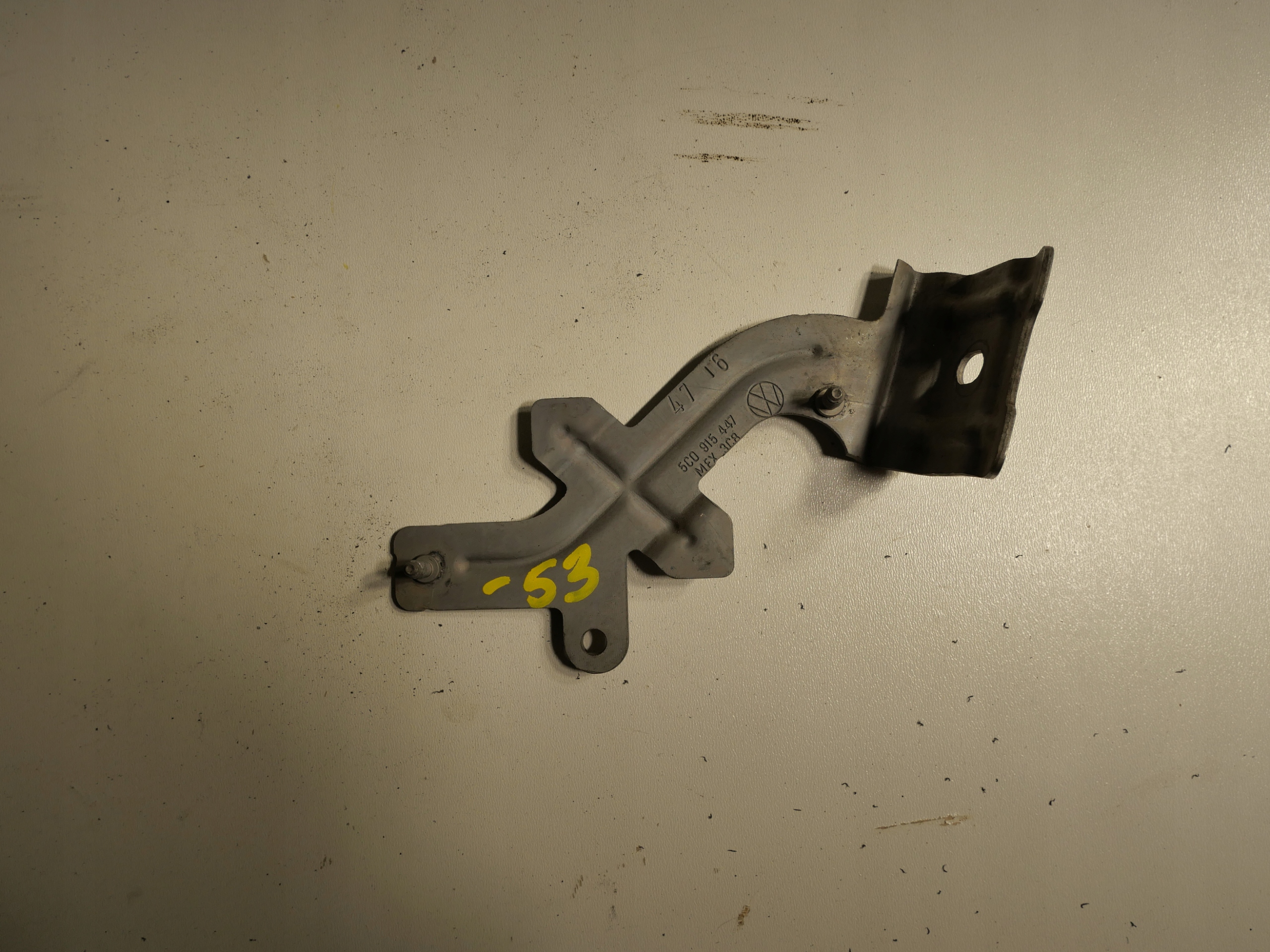 Halter Halter AKUMULATORA VW 5C0915447