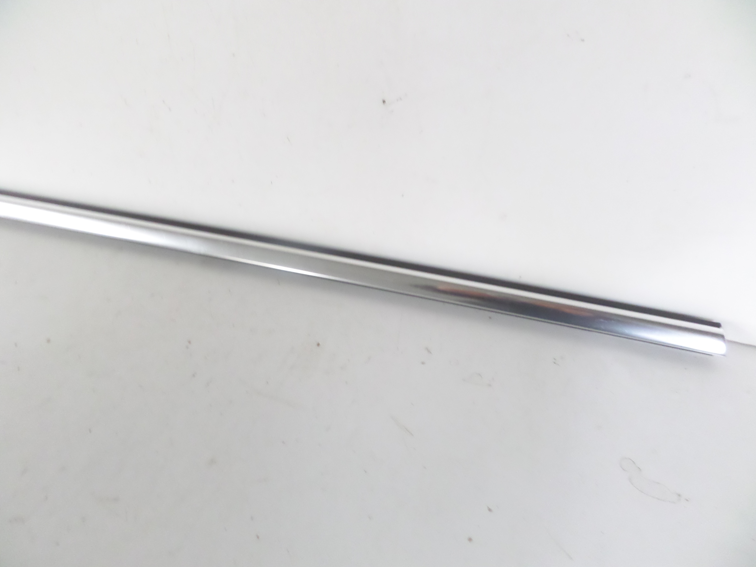 moulding dust right rear part OPEL ASTRA IV J 09