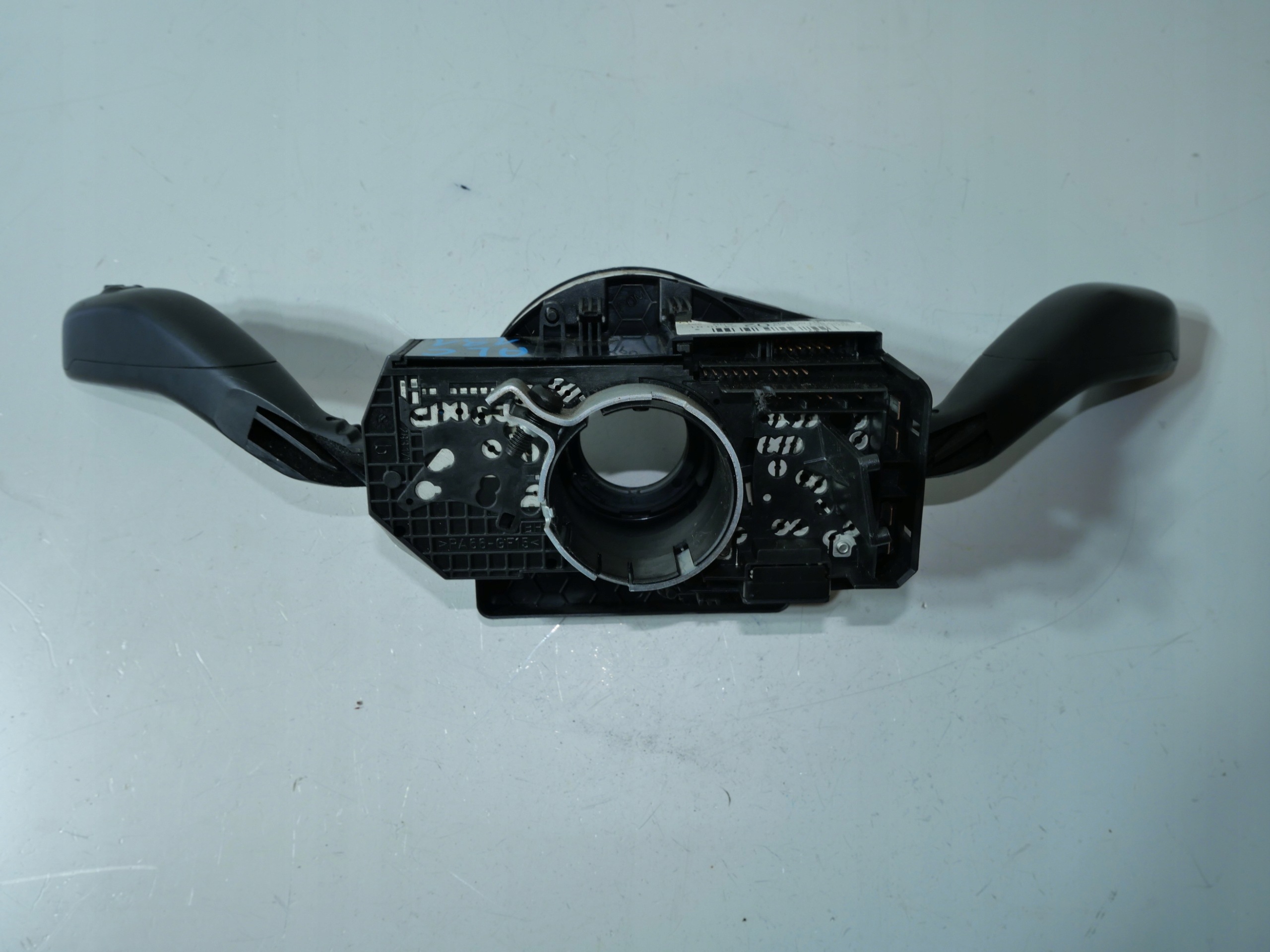 steering wheel levers and controls ring VW 6Q0953503AD
