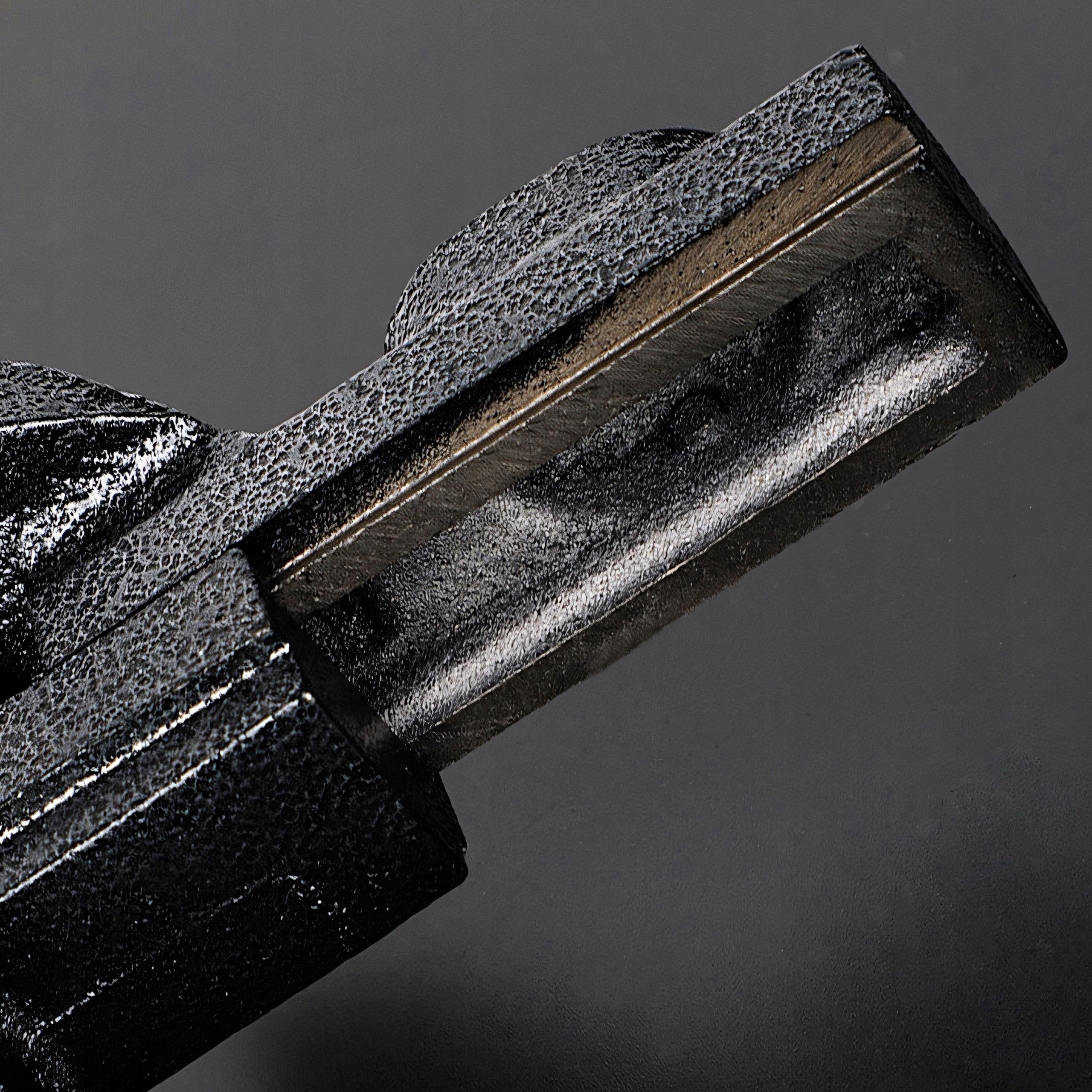 IMADŁO STOŁOWE OBROTOWE ŚLUSARSKIE ŻELIWNE 125 MM SZCZĘKI MAŁE Z KOWADŁEM Szerokość szczęk 20 mm