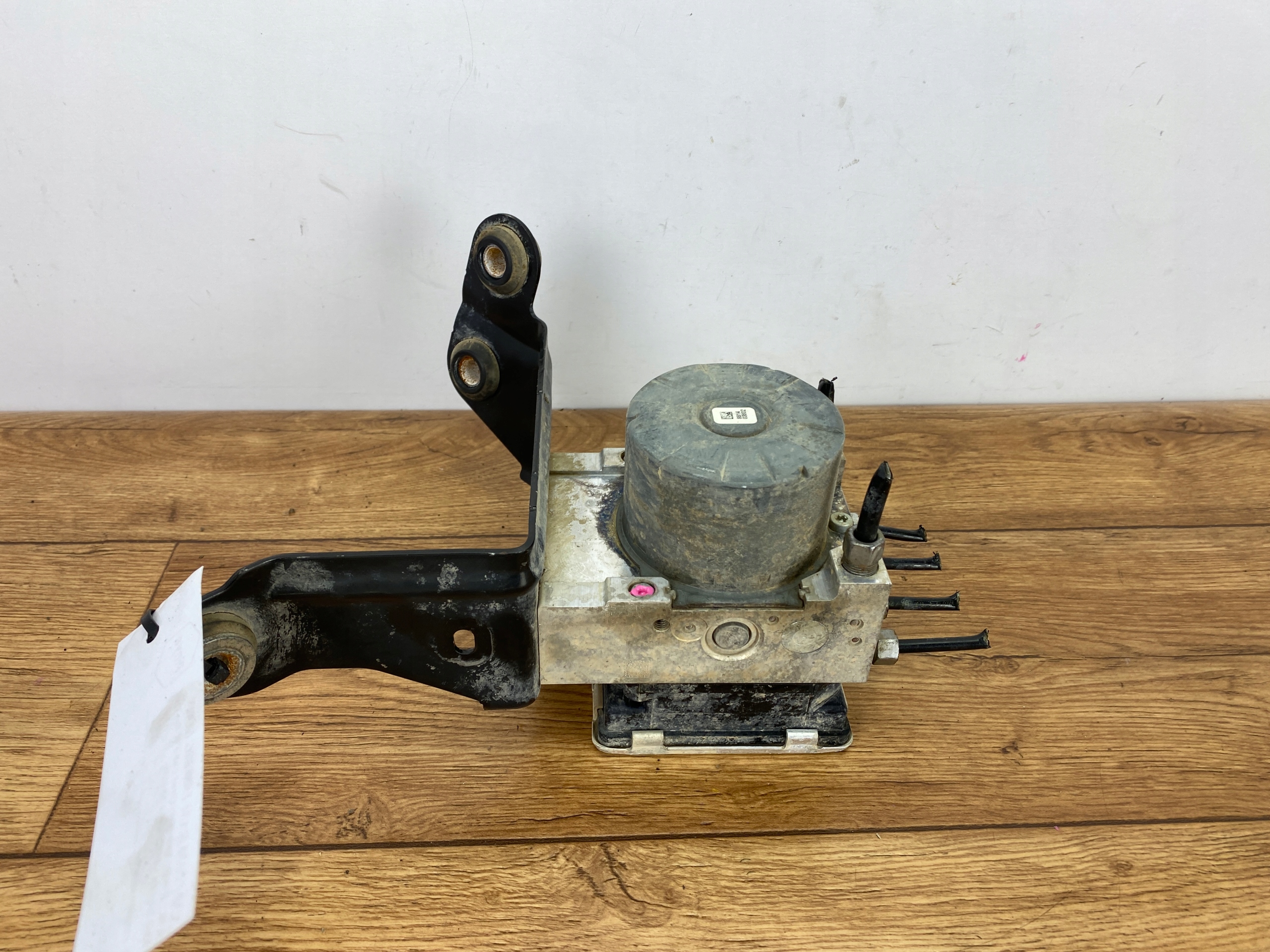 pump module control unit ABS Ram 1500 2019+ USA