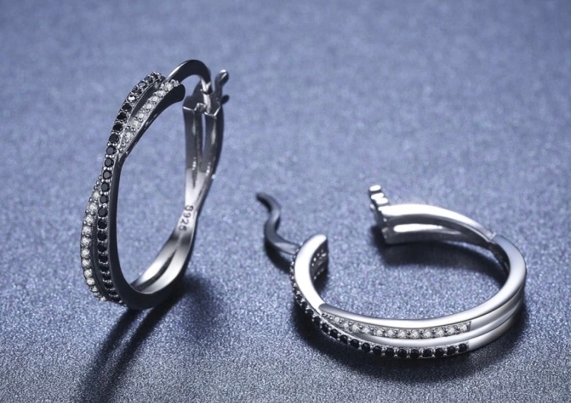 14 Kolczyki srebrne s 925 cyrkonia eleganckie koła Marka Inna marka