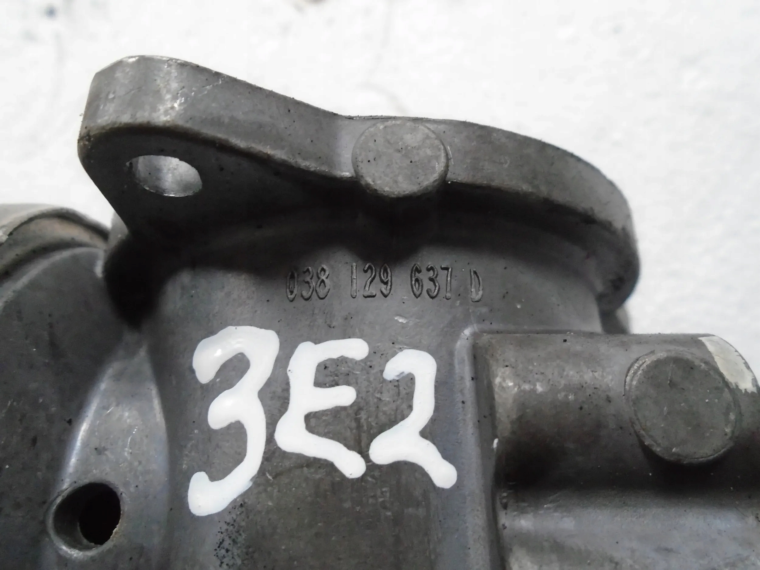 AGR-Ventil 038129637D Audi A3 8P Passat B6 1.9 2.0 TDI
