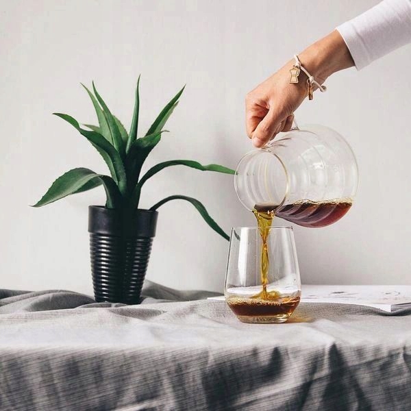 HARIO DRIP V60-01 CERAMICZNY BIAŁY Marka Hario