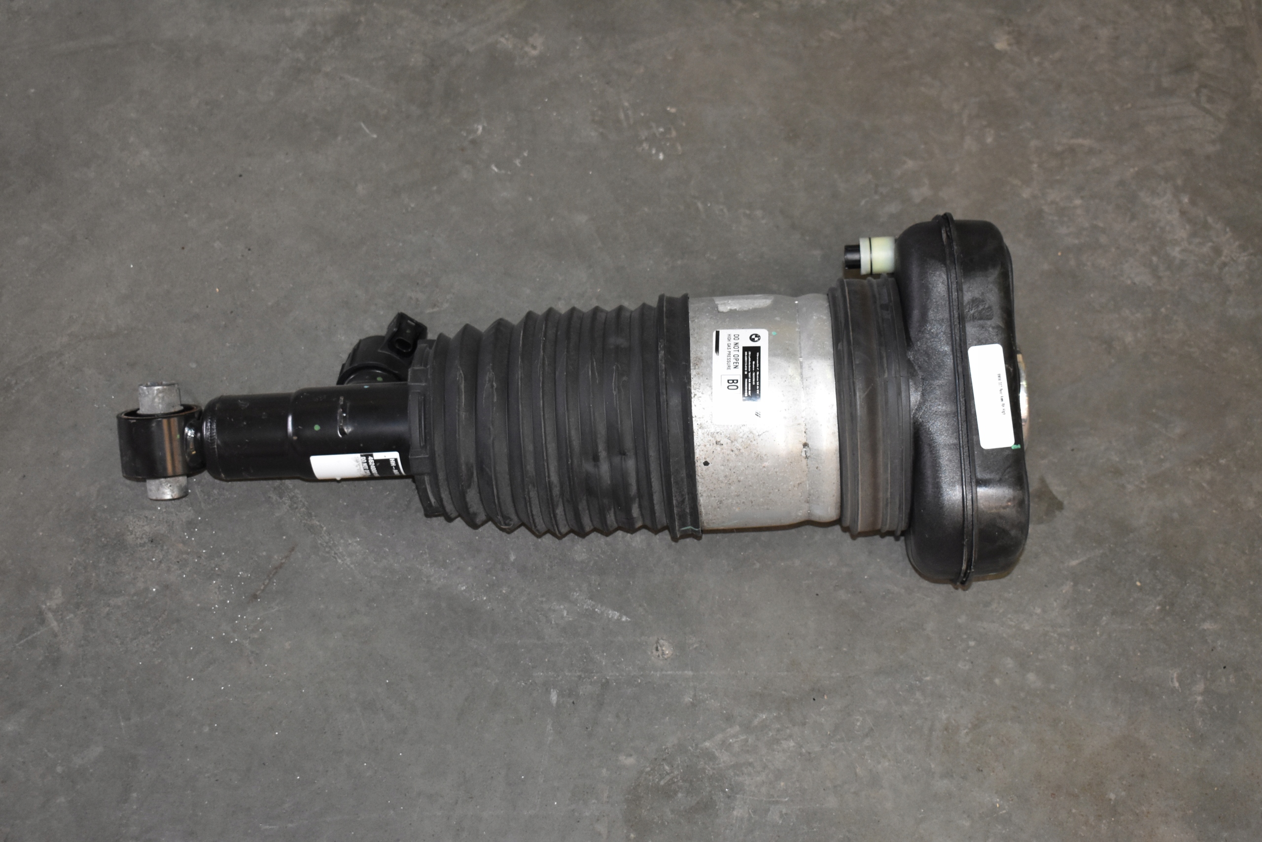 IDEALNY shock absorber rear part rear right BMW G07 1