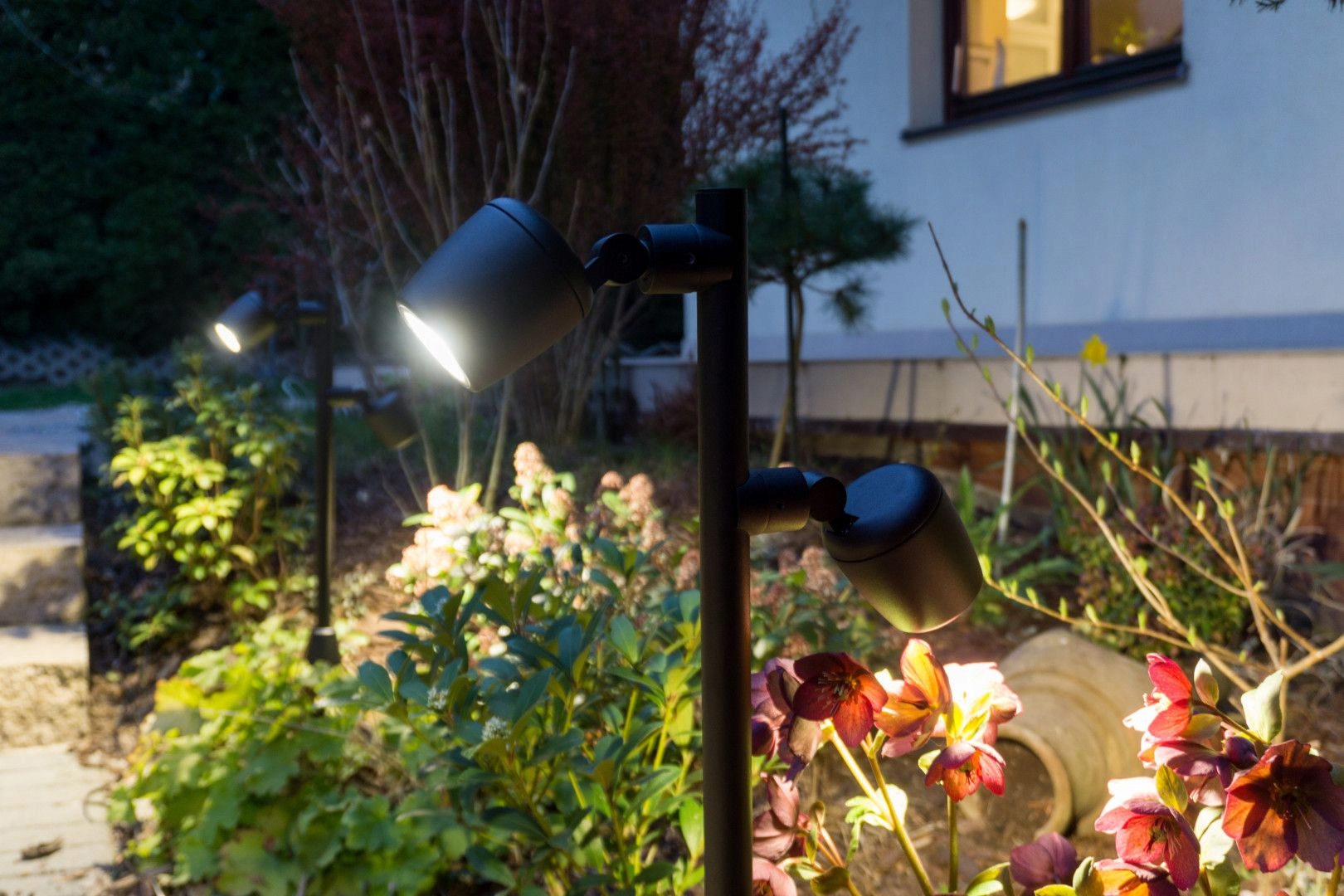 Nízka záhradná lampa 70 cm Dublo čierna, nastaviteľná IP65 2, tienidlá GU10