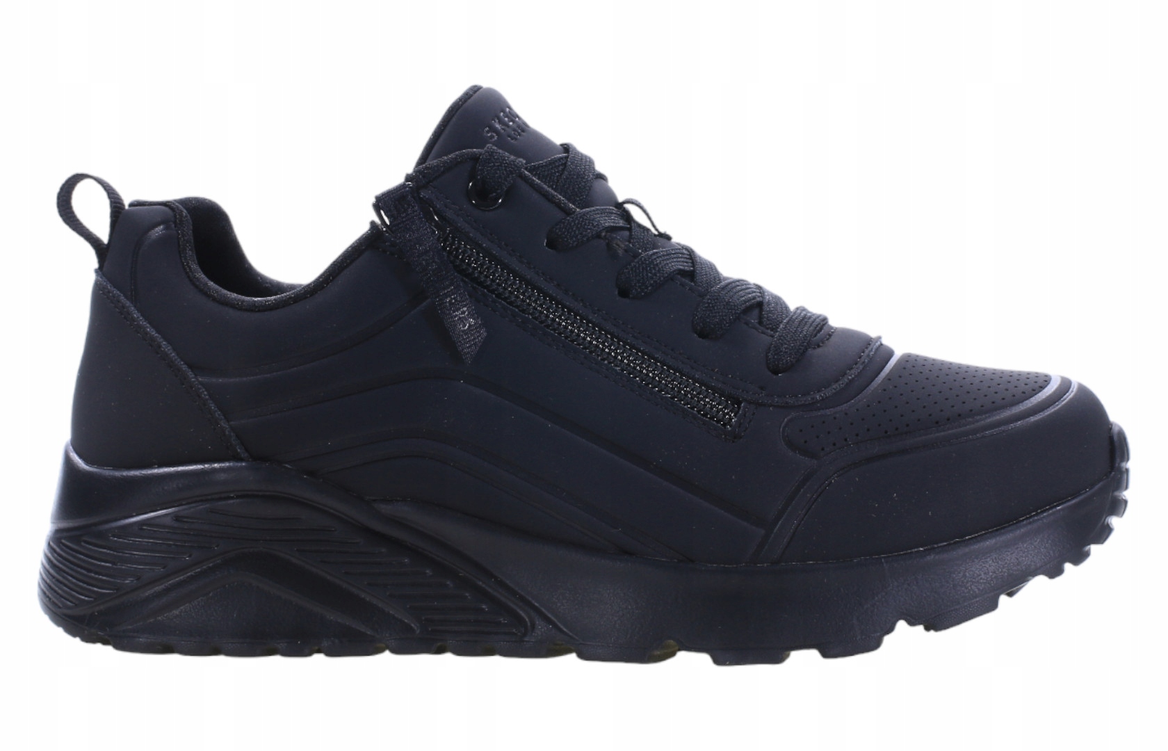 Boty Skechers 310387L-BBK moderní sportovní styl 37,5