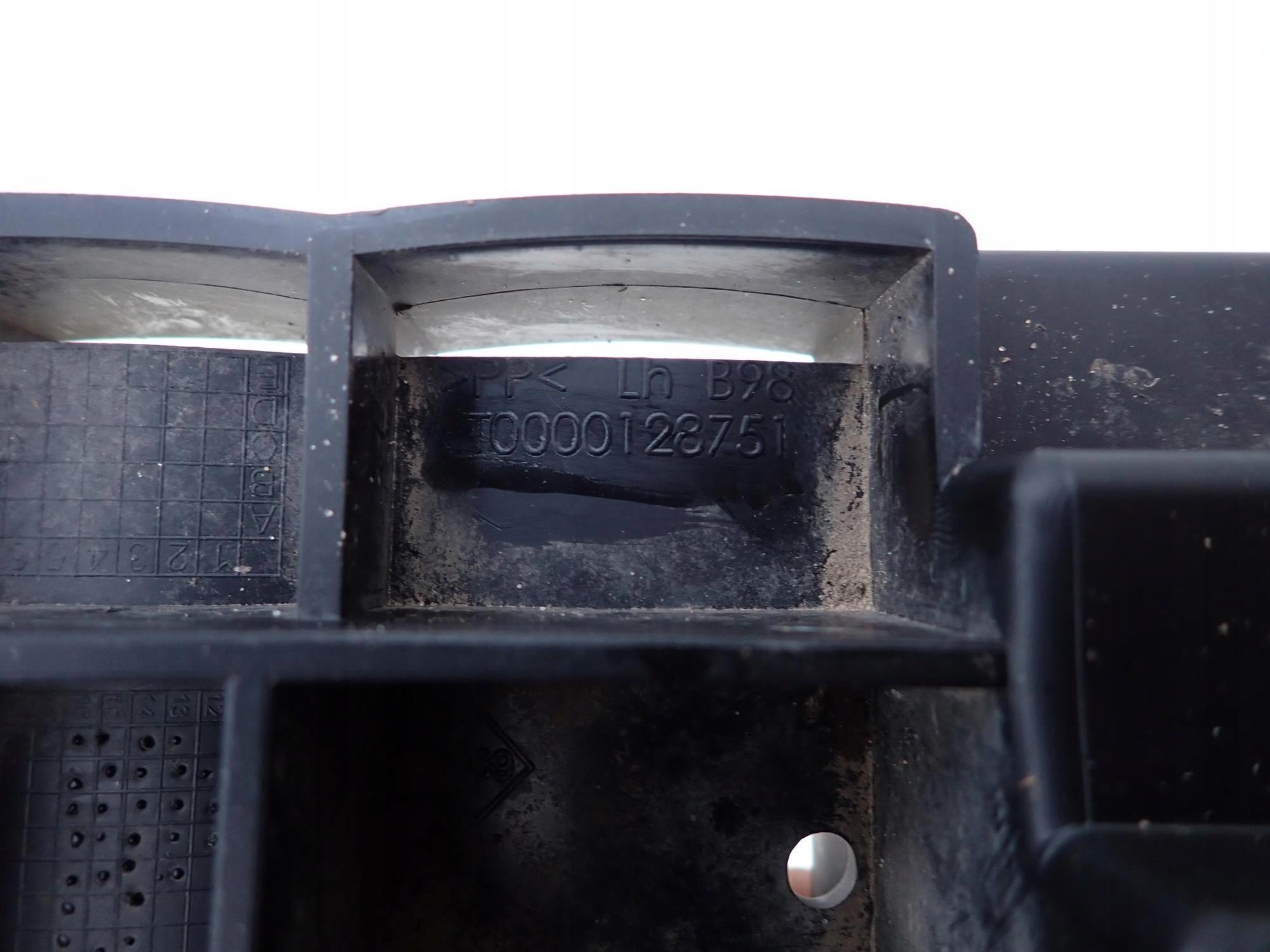 RENAULT CAPTUR and 1 13-19 beam tip left