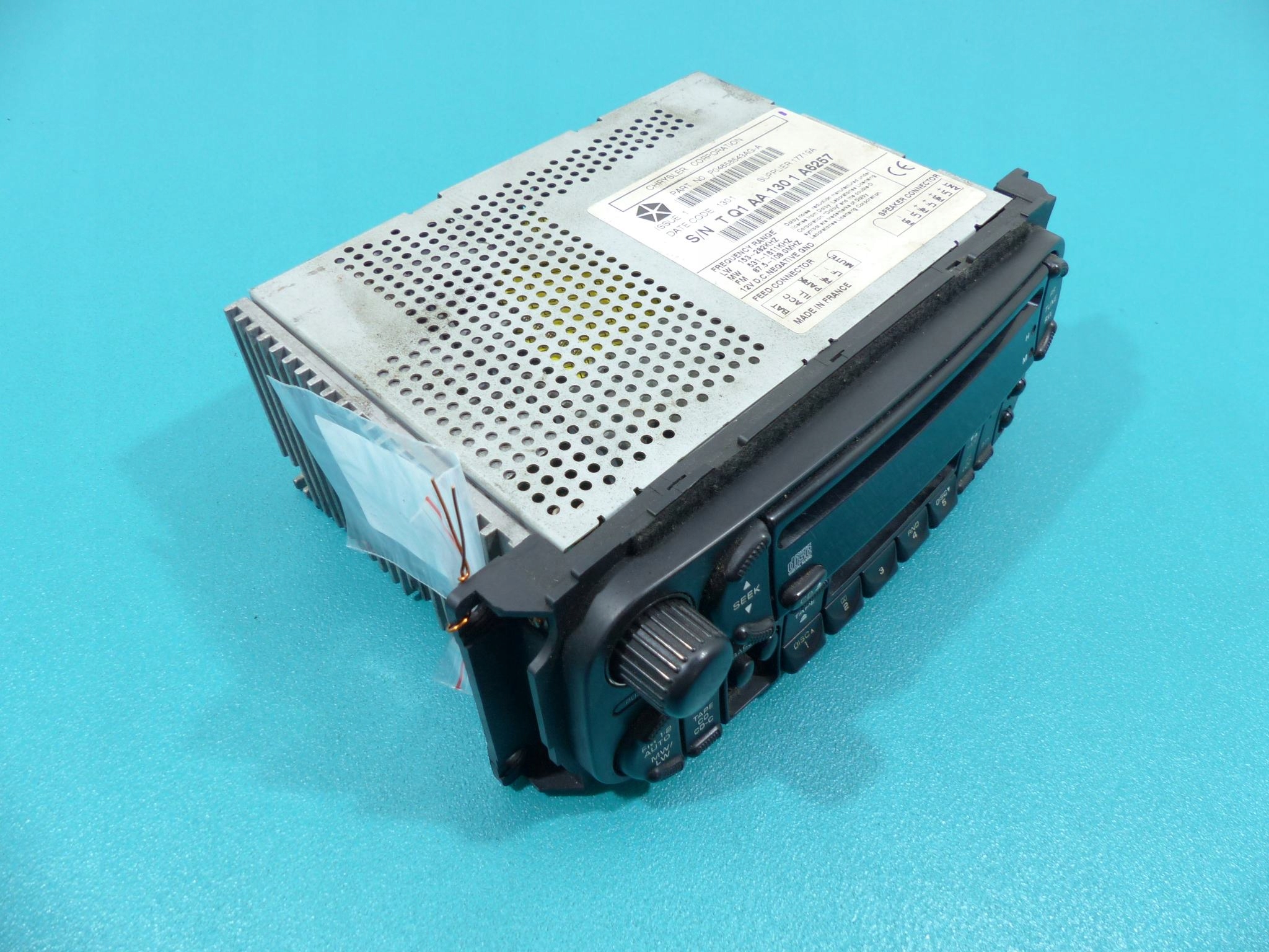 RADIO CHRYSLER VOYAGER IV 01-08 P04858543AG-A