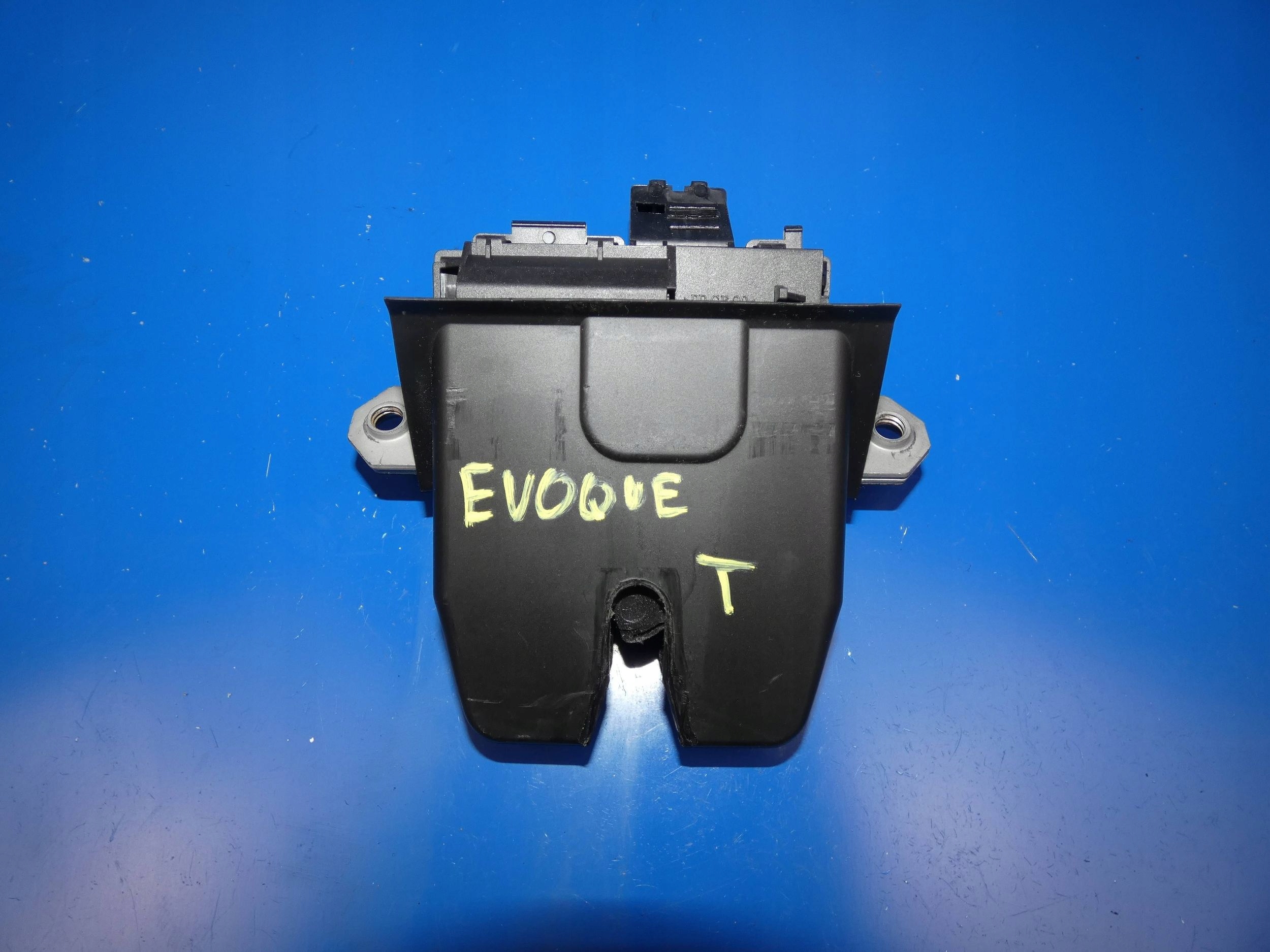 RANGE ROVER EVOQUE and L538 lock bonnet boot rear part rear