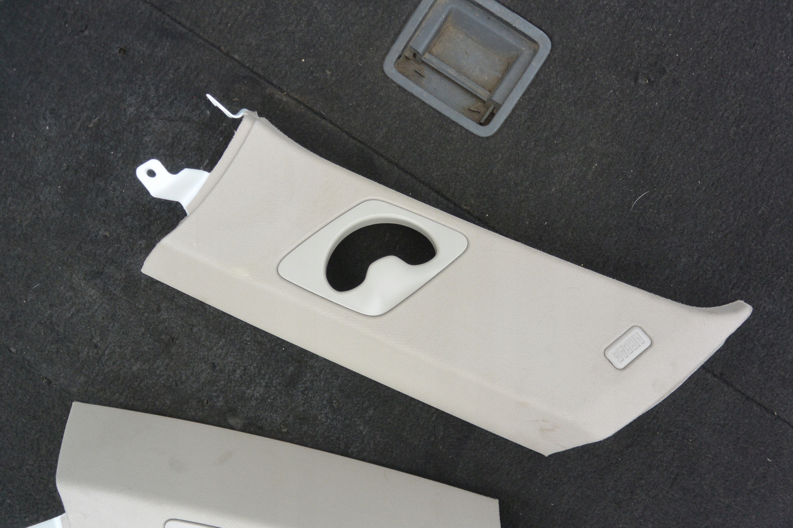 cover side SLUPKA C right left KOMPLET BMW X5 E70