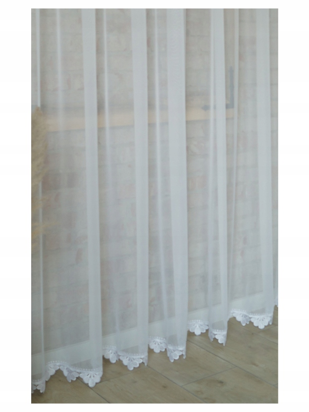 Záclona 600x245 balkón, guipure 8 cm, zvonček