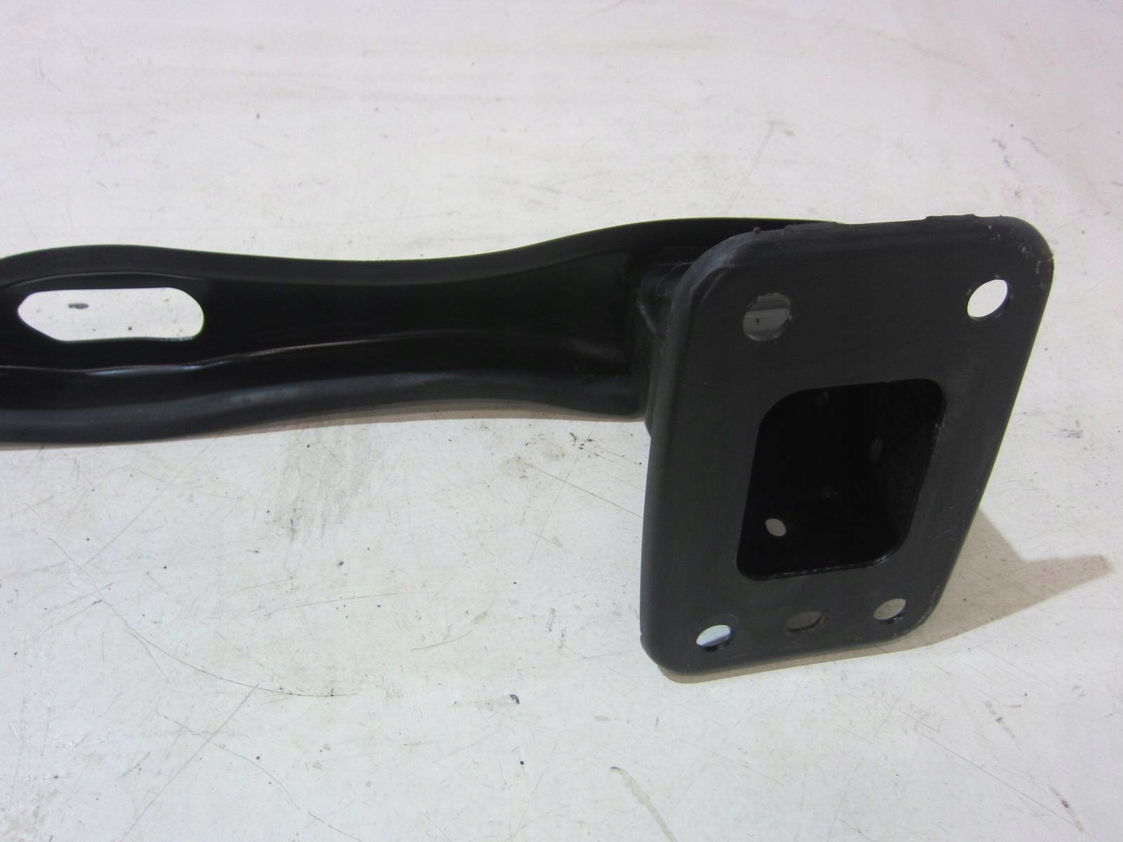 BMW E70 X5 TRAVERSA paraurti posteriore posteriore 7158449