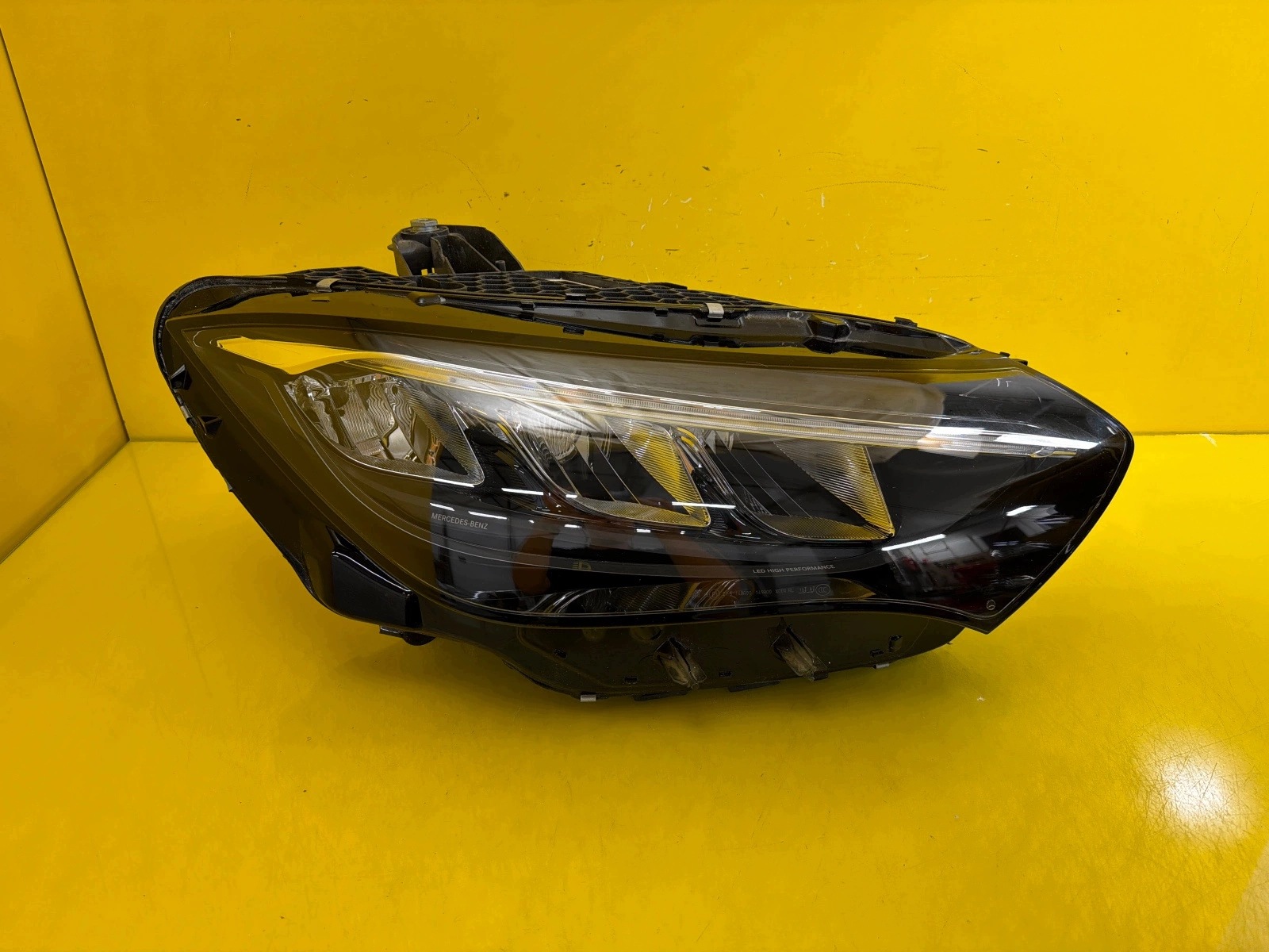 light right Mercedes EQE W295 LED Performance A2959060201