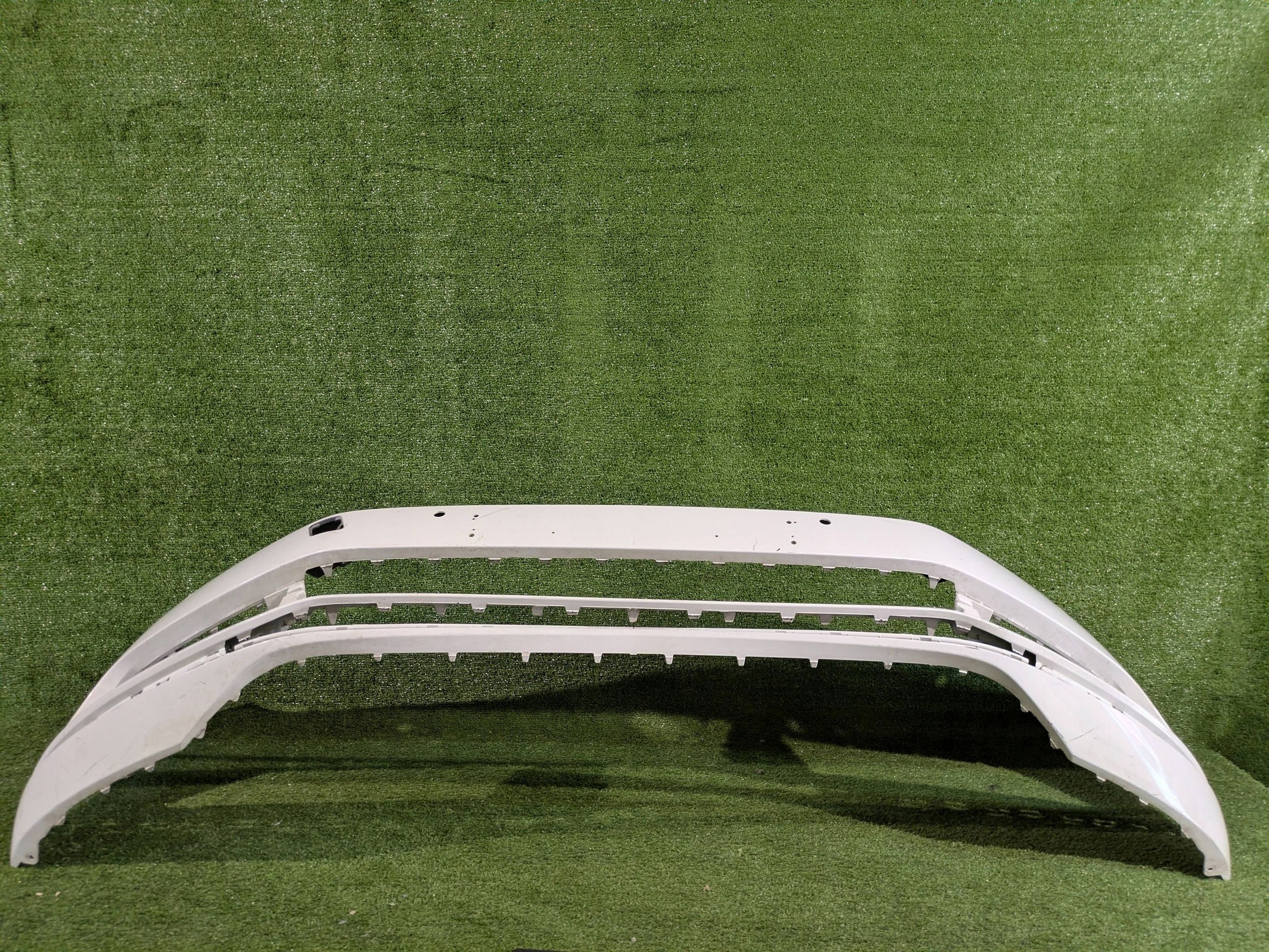 front bumper front VW PASSAT B8 HIGHLINE 15- NR.8585